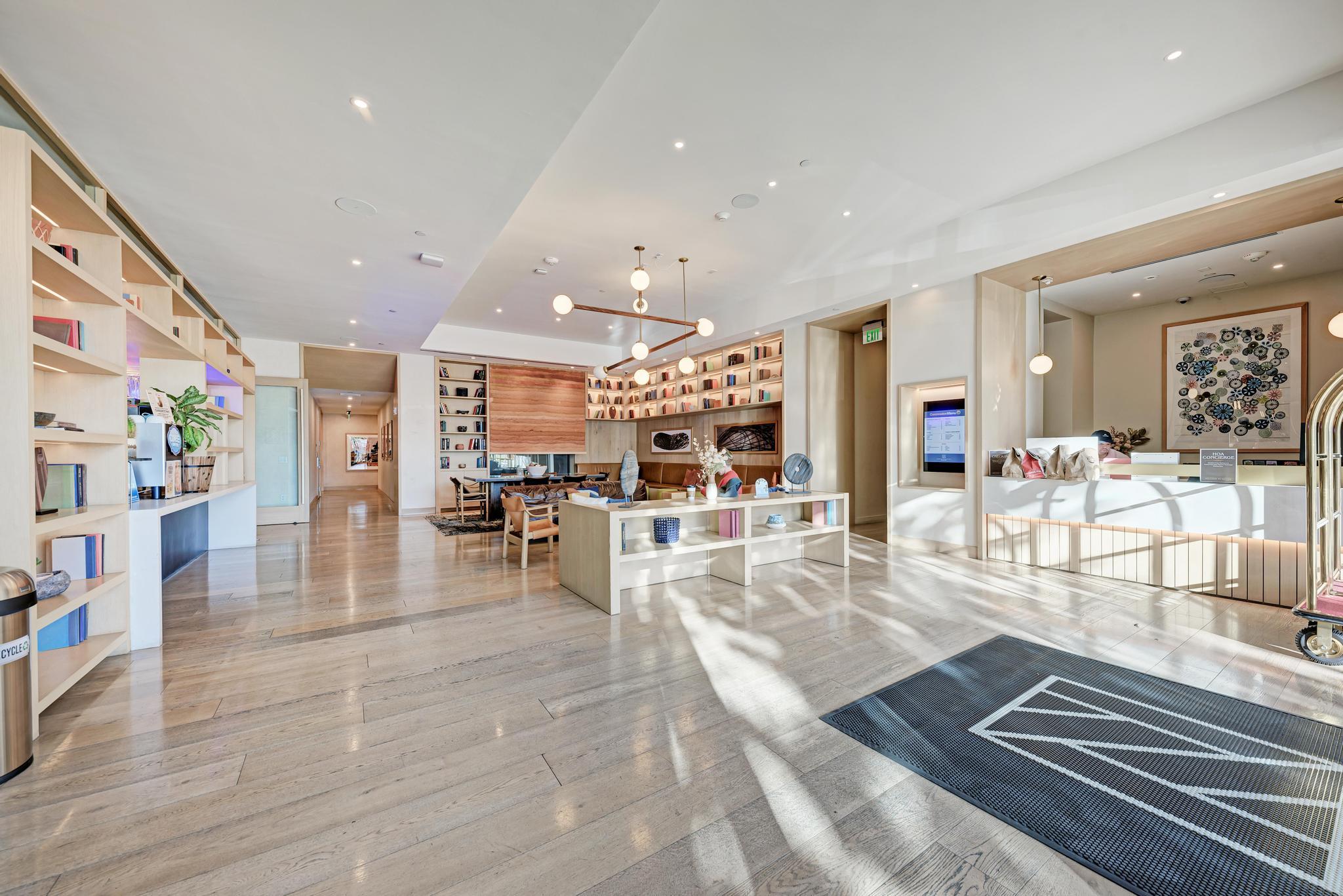 48 East Ave # 2802, Austin, TX 78701