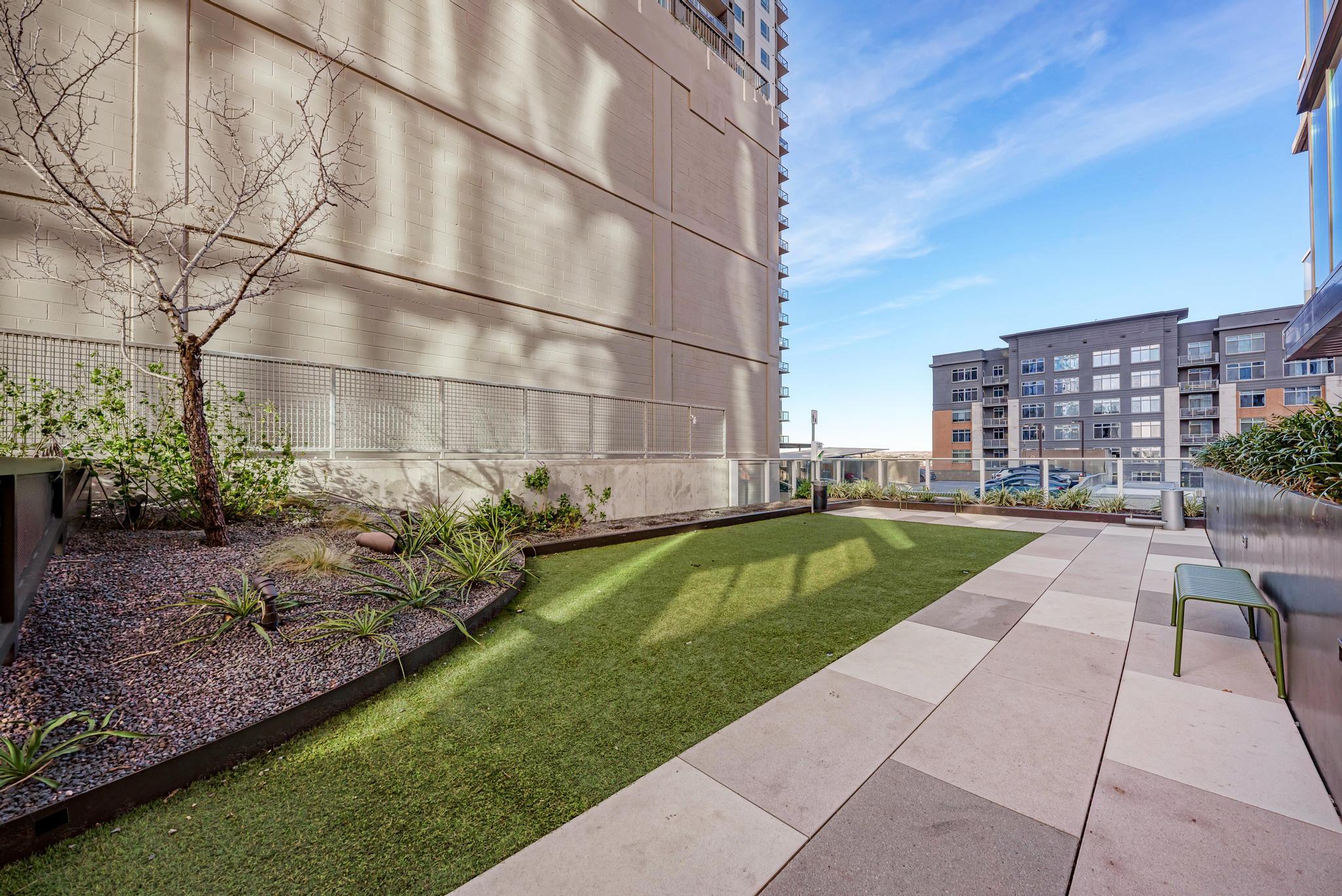 48 East Ave # 2802, Austin, TX 78701