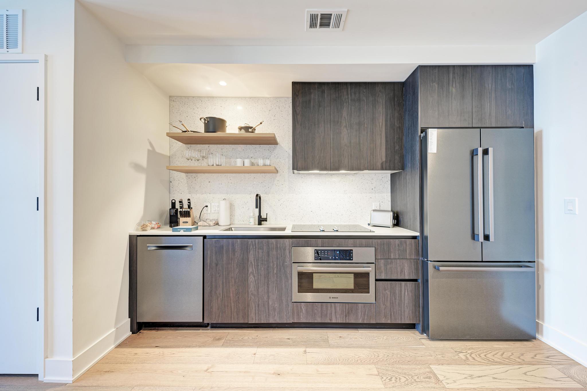 48 East Ave # 2802, Austin, TX 78701