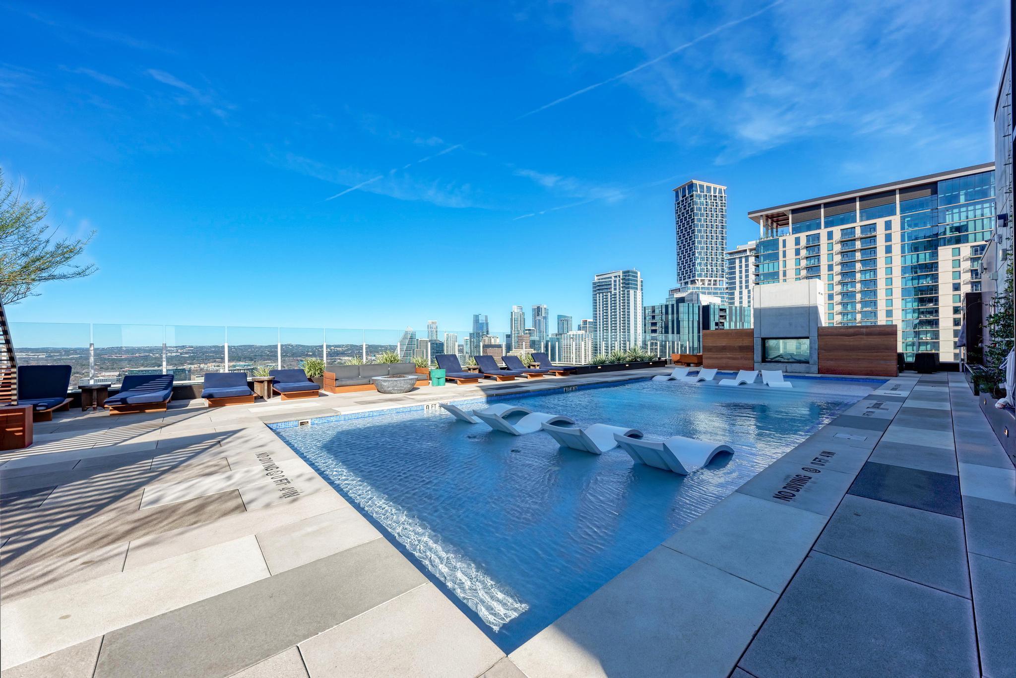 48 East Ave # 2802, Austin, TX 78701