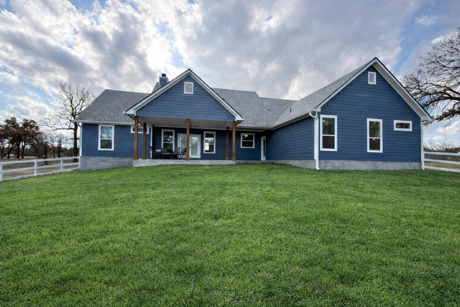 1680 County Road 302, Rockdale, TX 76567