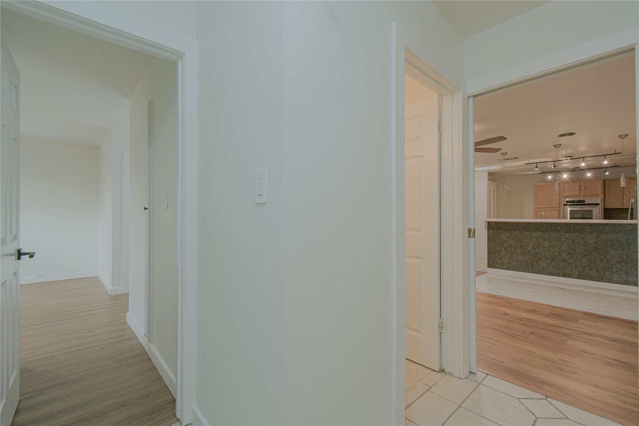 12605 Moss Hollow St, San Antonio, TX 78233