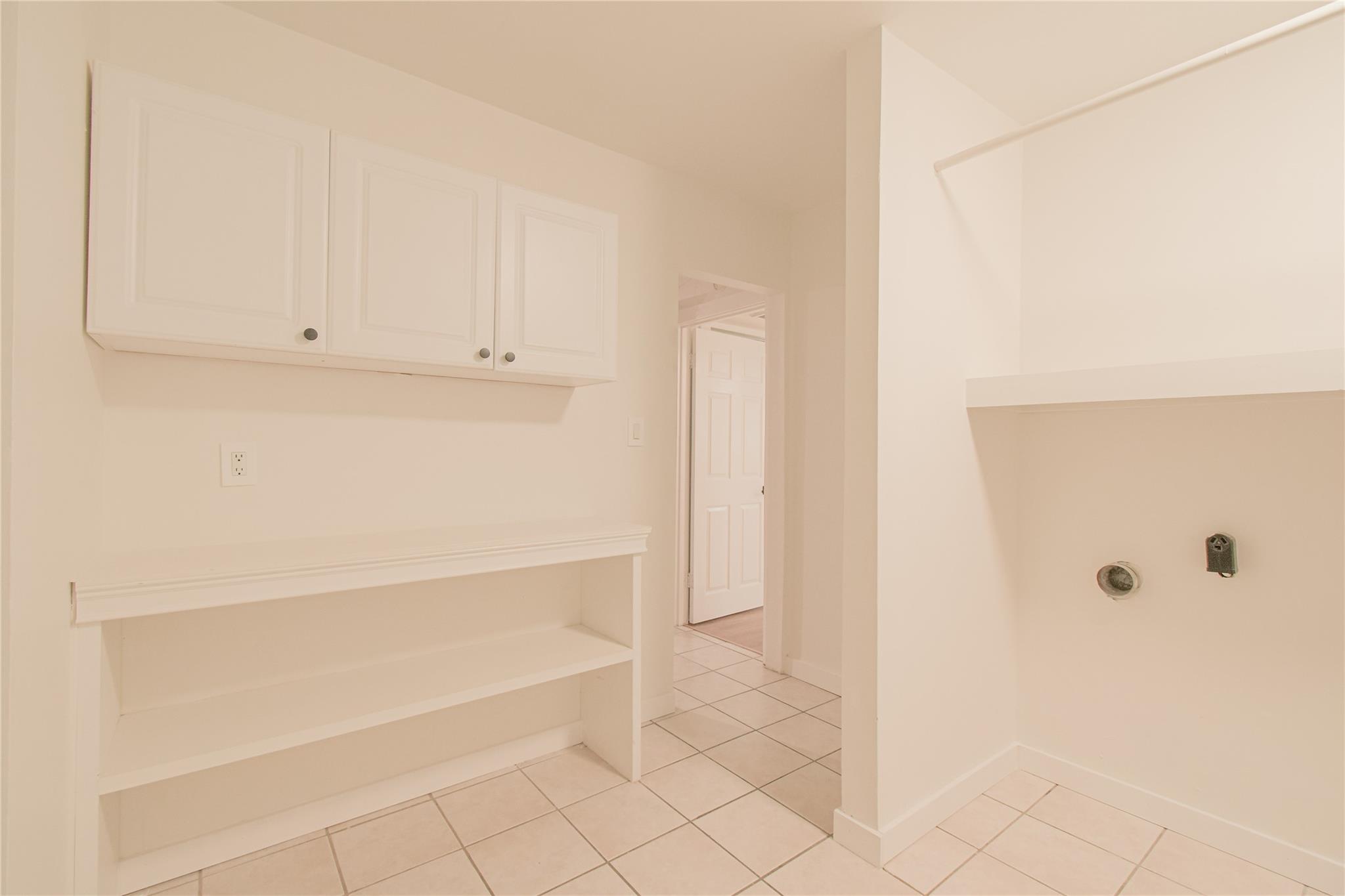 12605 Moss Hollow St, San Antonio, TX 78233