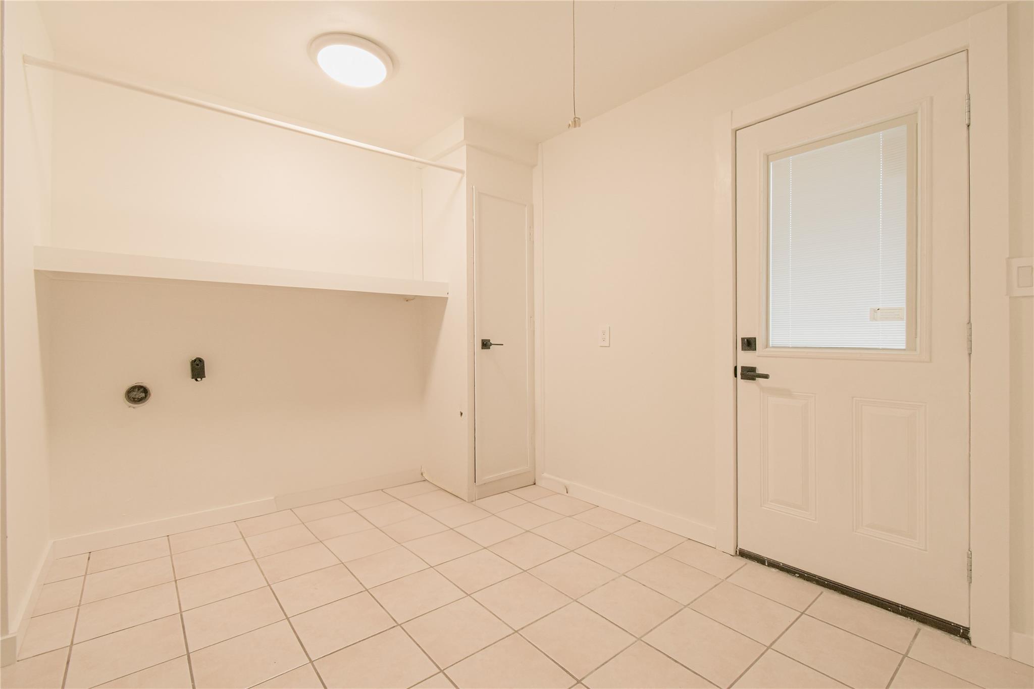 12605 Moss Hollow St, San Antonio, TX 78233