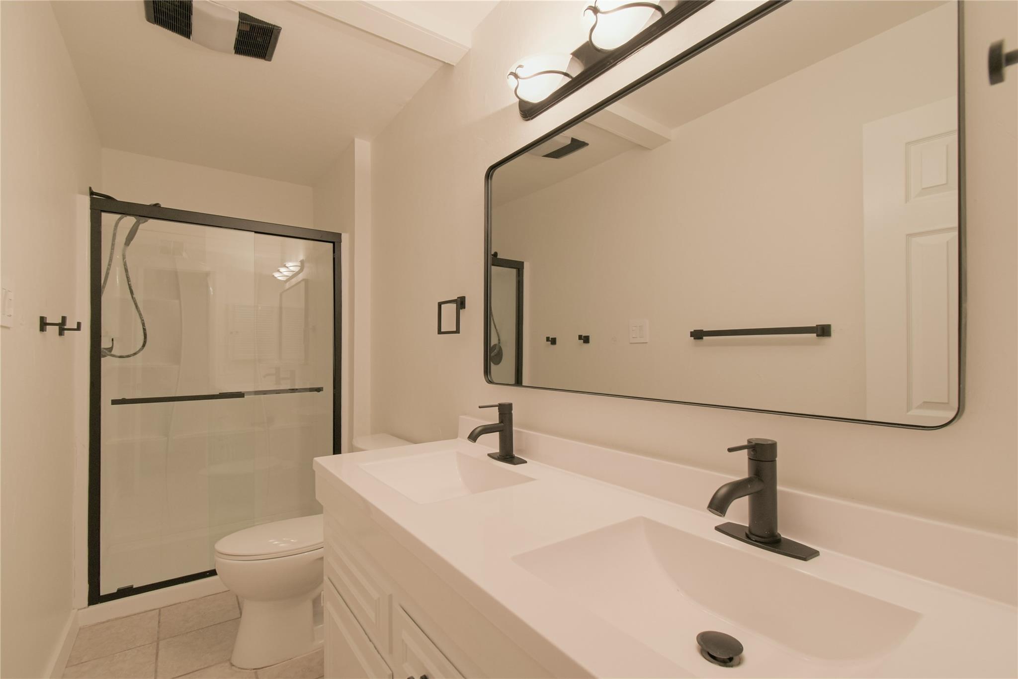 12605 Moss Hollow St, San Antonio, TX 78233