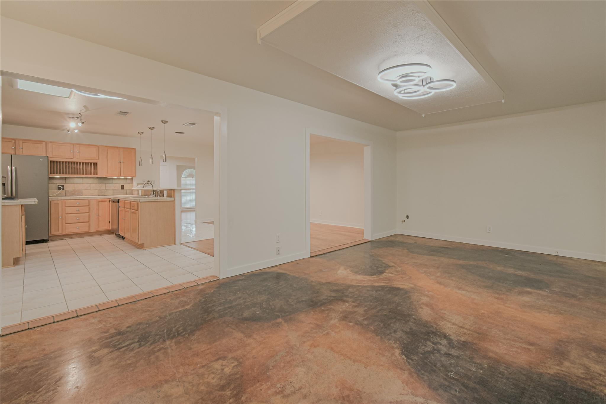 12605 Moss Hollow St, San Antonio, TX 78233