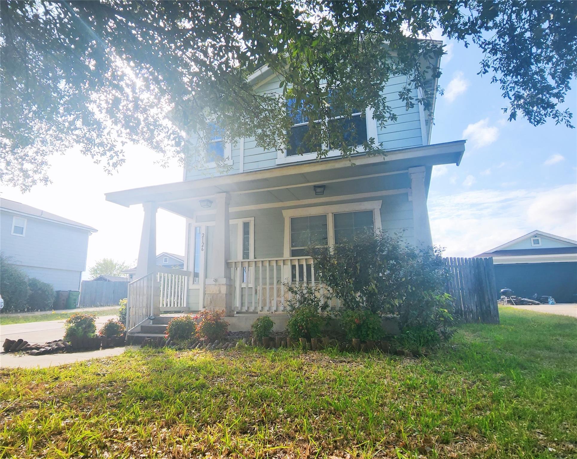 2126 Bluffstone Dr, Round Rock, TX 78665