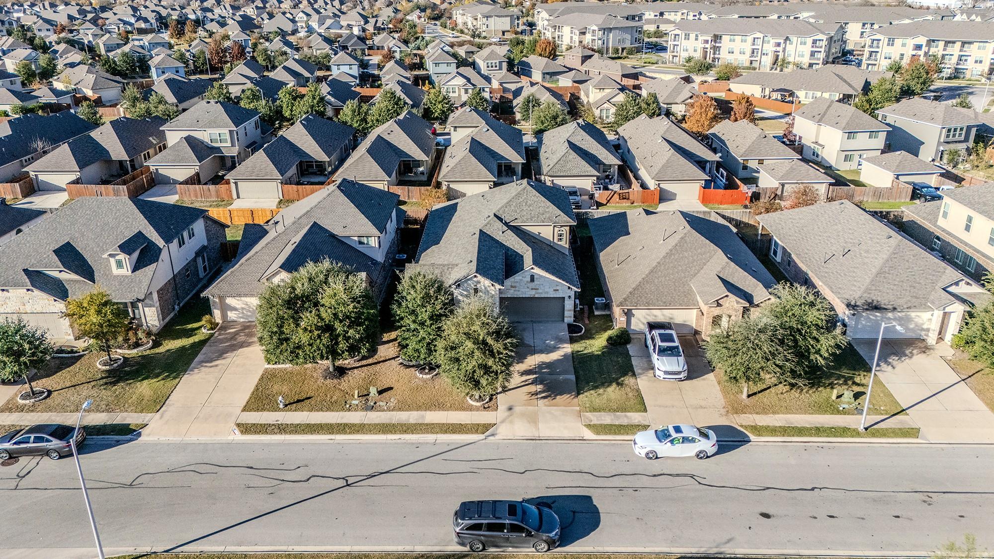 413 Longhorn Cavern Rd, Leander, TX 78641