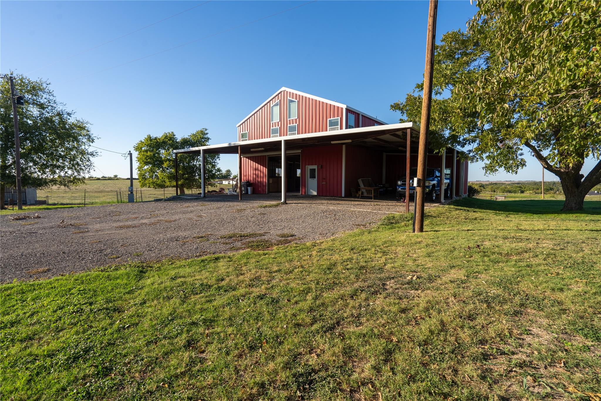 1050 County Road 129 # B, Taylor, TX 76574