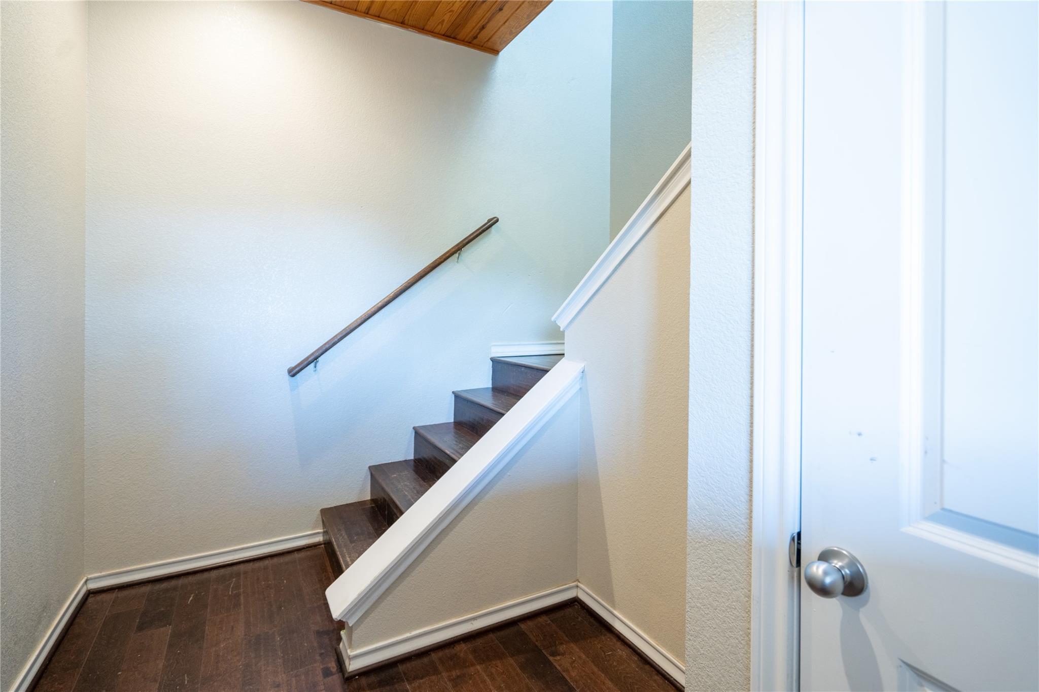 1050 County Road 129 # B, Taylor, TX 76574