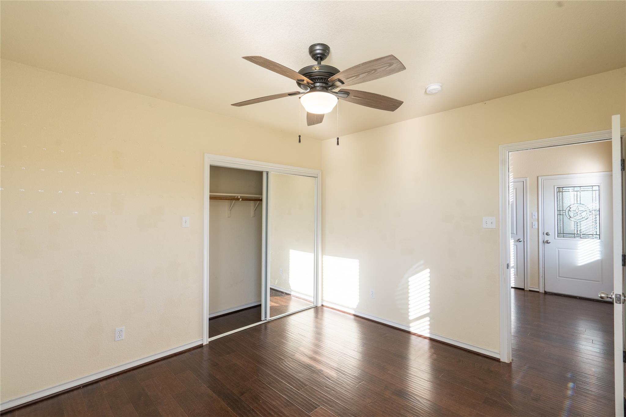 1050 County Road 129 # B, Taylor, TX 76574