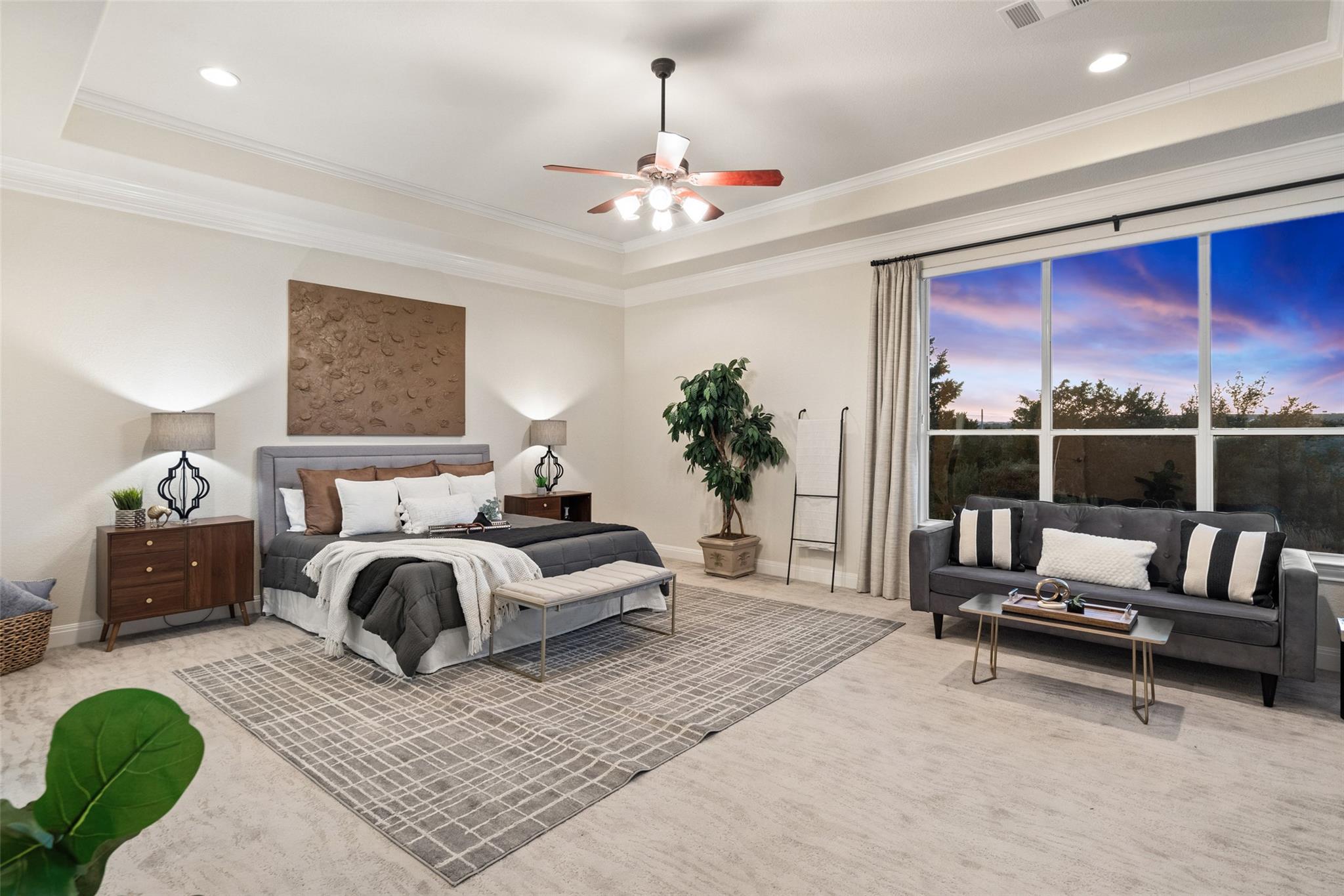 2906 Lakehurst Rd, Spicewood, TX 78669