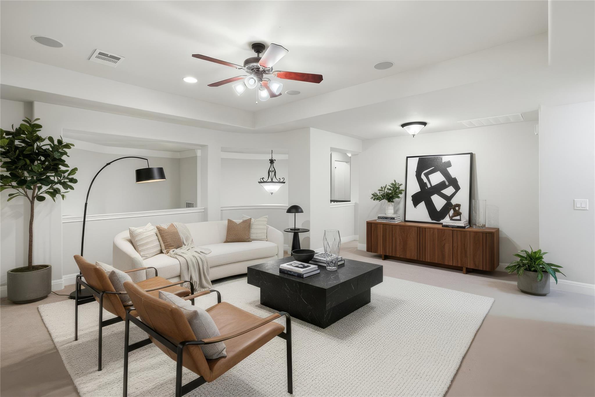 2906 Lakehurst Rd, Spicewood, TX 78669