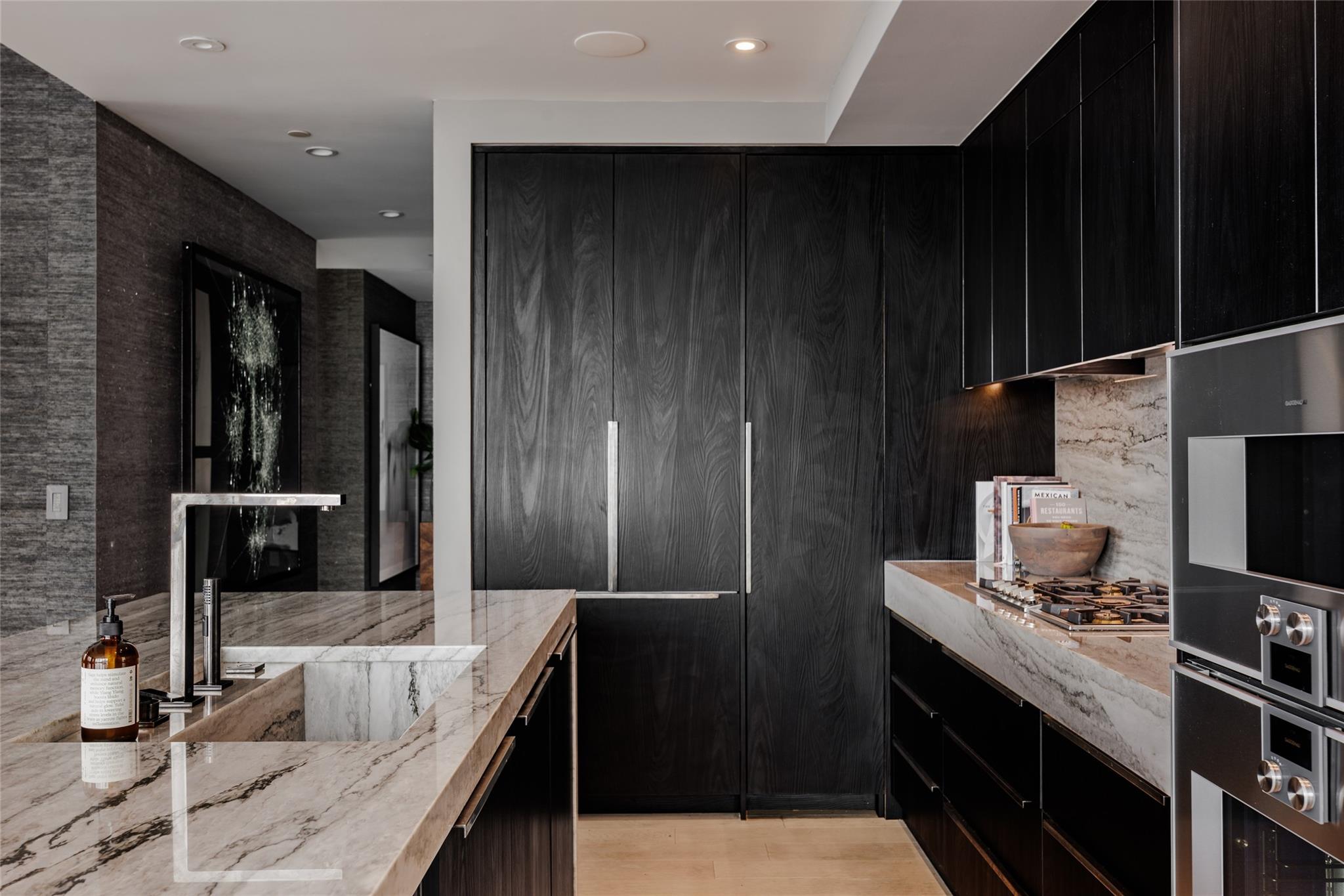 301 West Ave # 3805, Austin, TX 78701