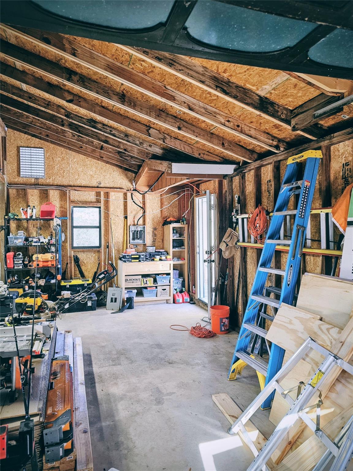 4462 Cr 390, Rocksprings, TX 78828