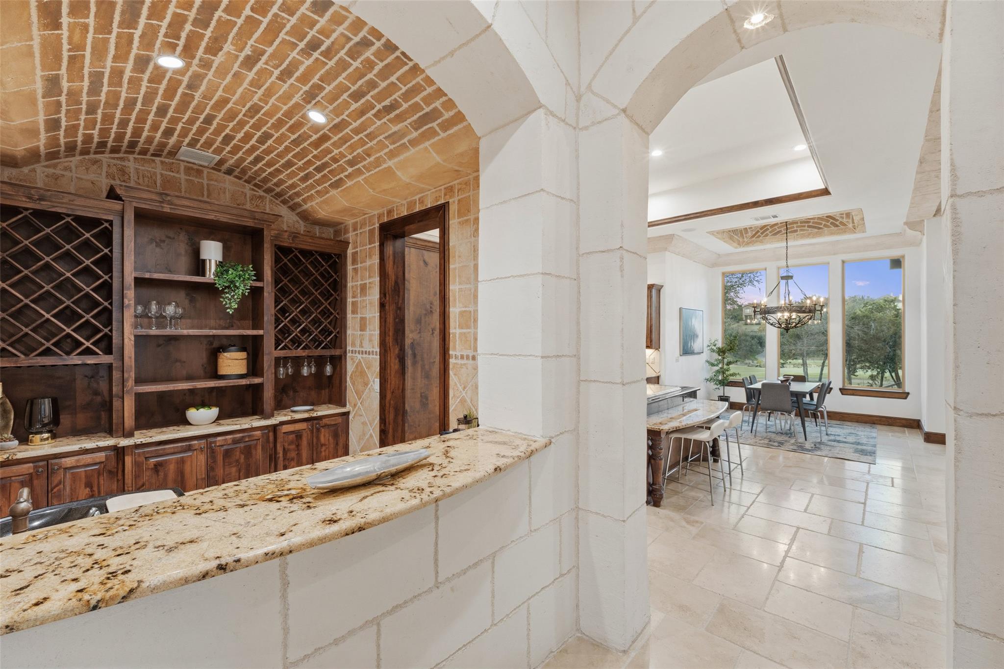 504 Black Wolf Run, Lakeway, TX 78738