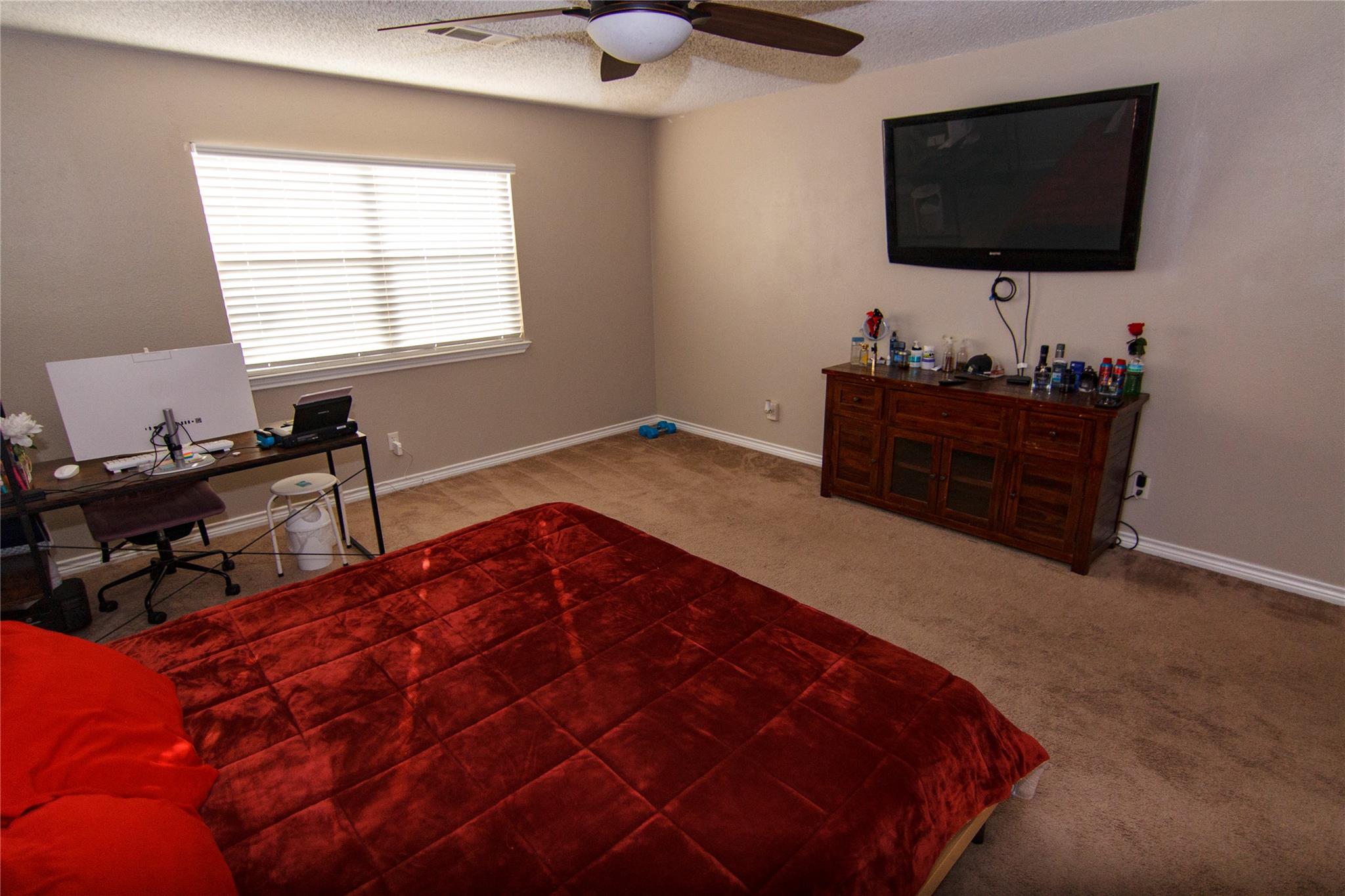 200 E Keanahalululu Ln # R, Bastrop, TX 78602