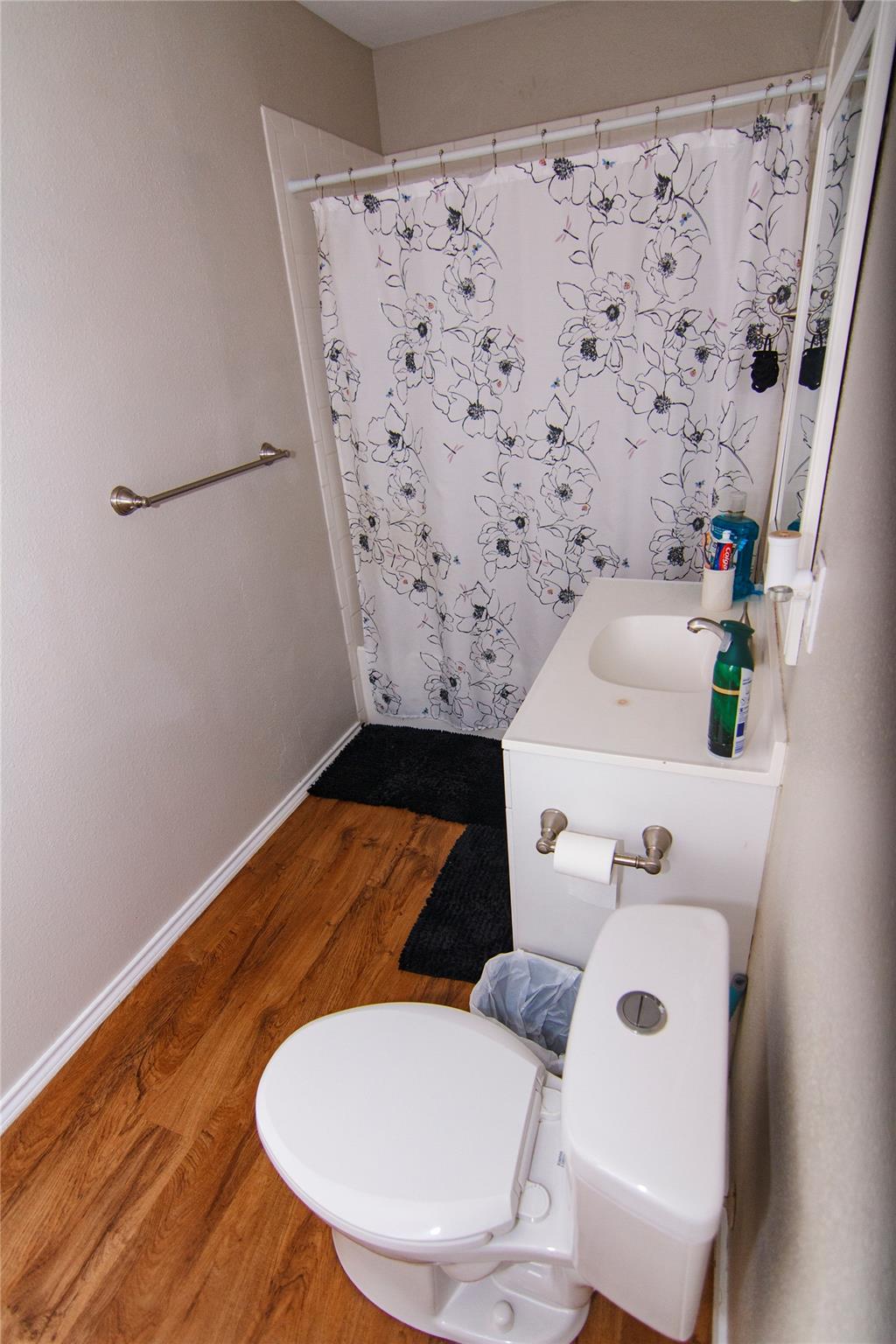 200 E Keanahalululu Ln # R, Bastrop, TX 78602