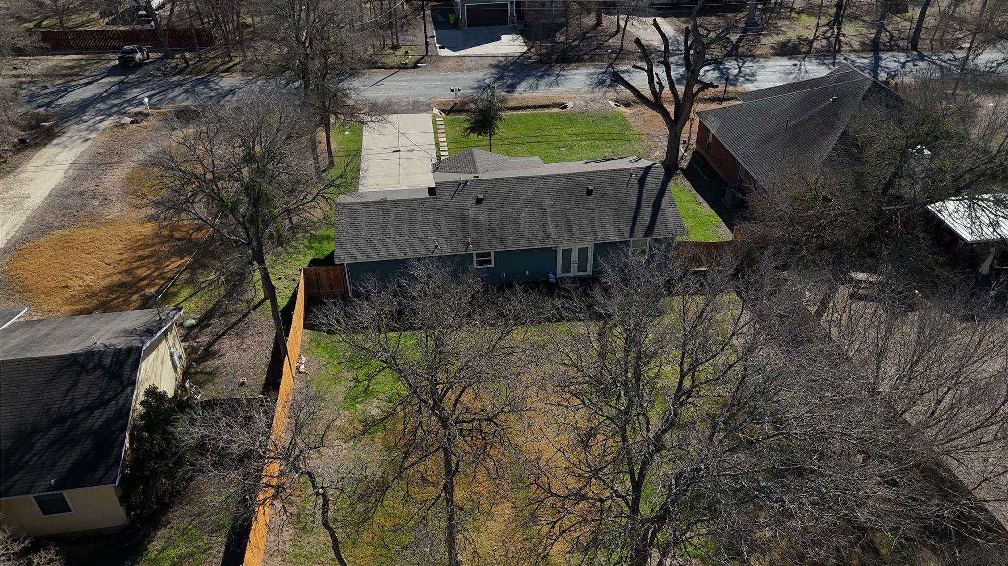 200 E Keanahalululu Ln # R, Bastrop, TX 78602