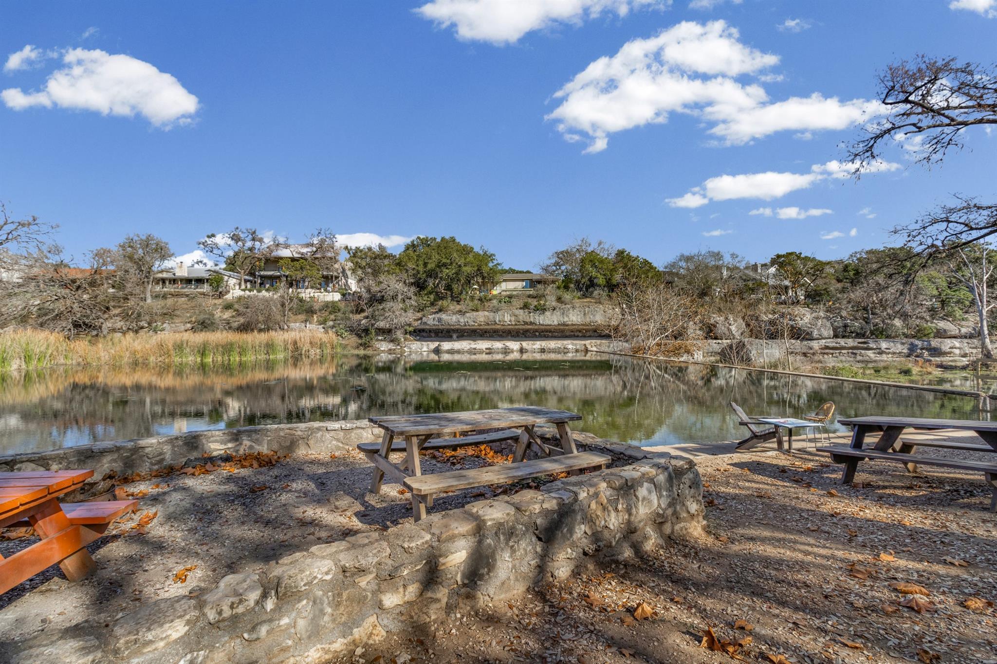 24 Marina Cir, Wimberley, TX 78676