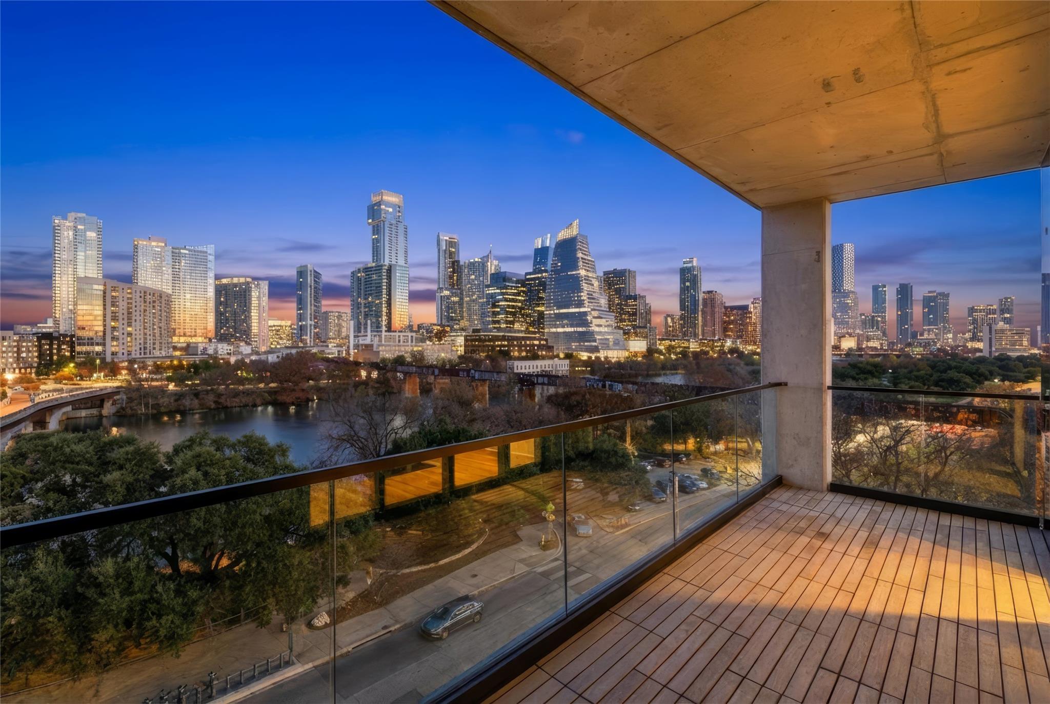 1211 W Riverside Dr W # 6B, Austin, TX 78704