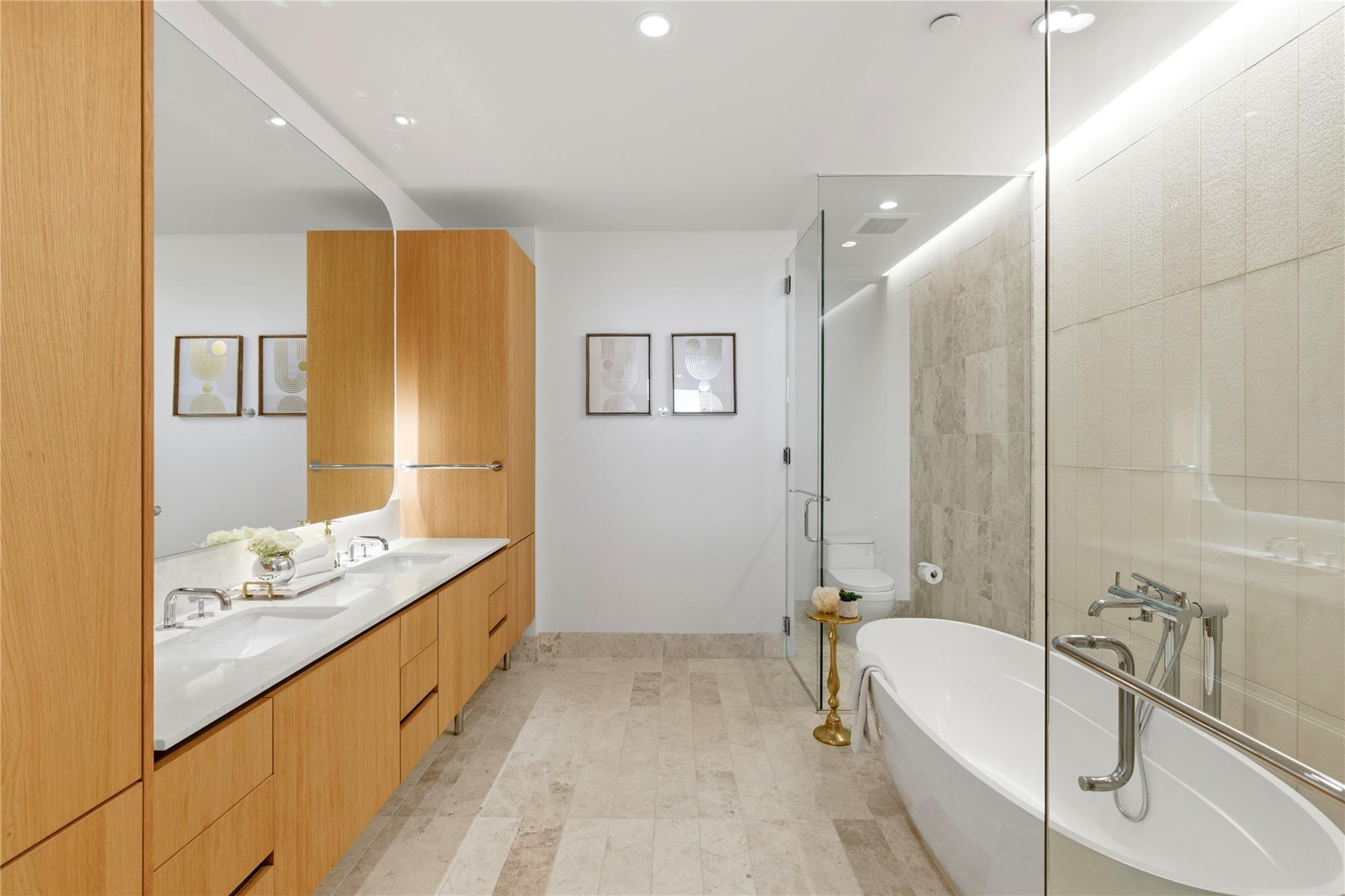 1211 W Riverside Dr W # 6B, Austin, TX 78704