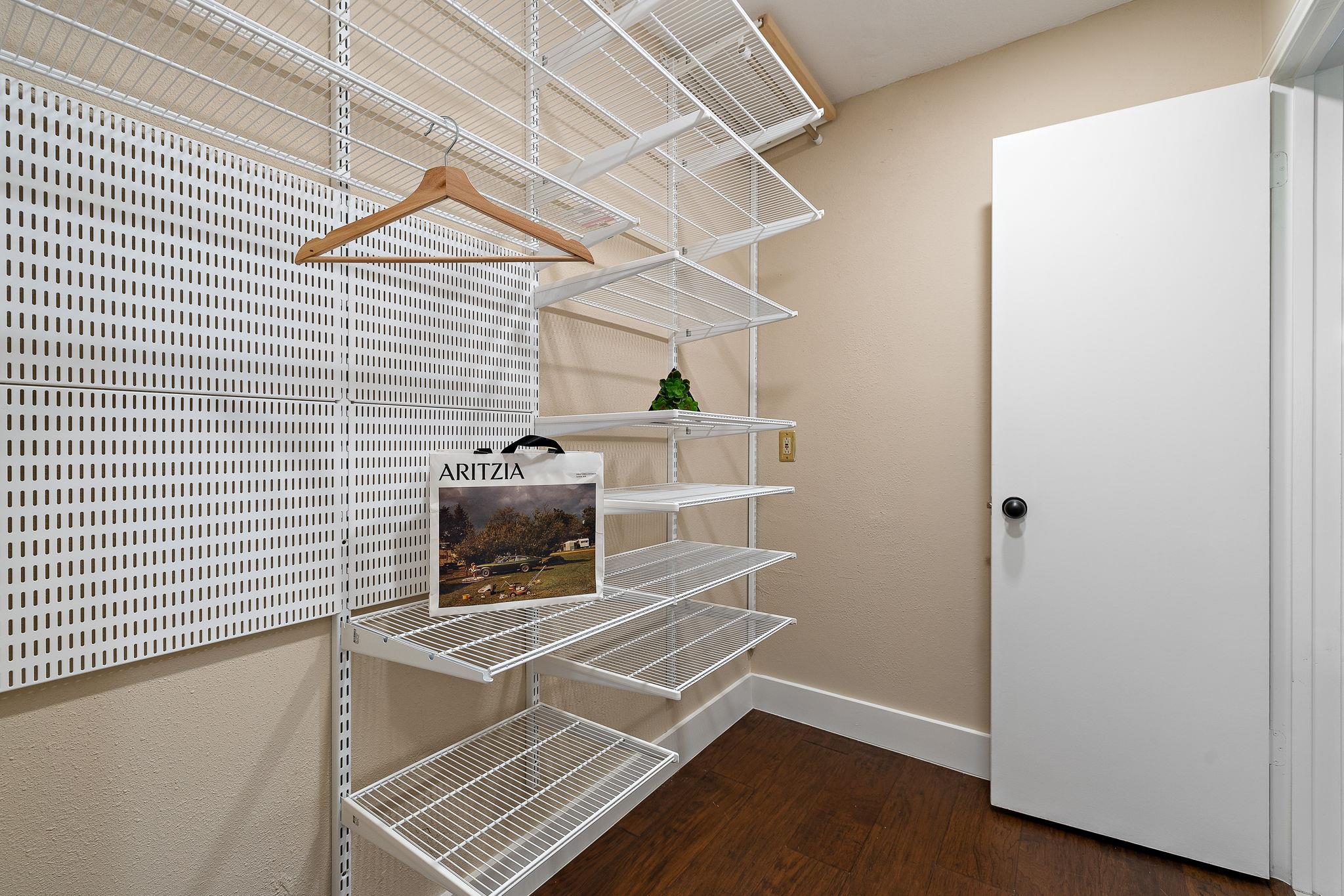 8200 Neely Dr # 219, Austin, TX 78759