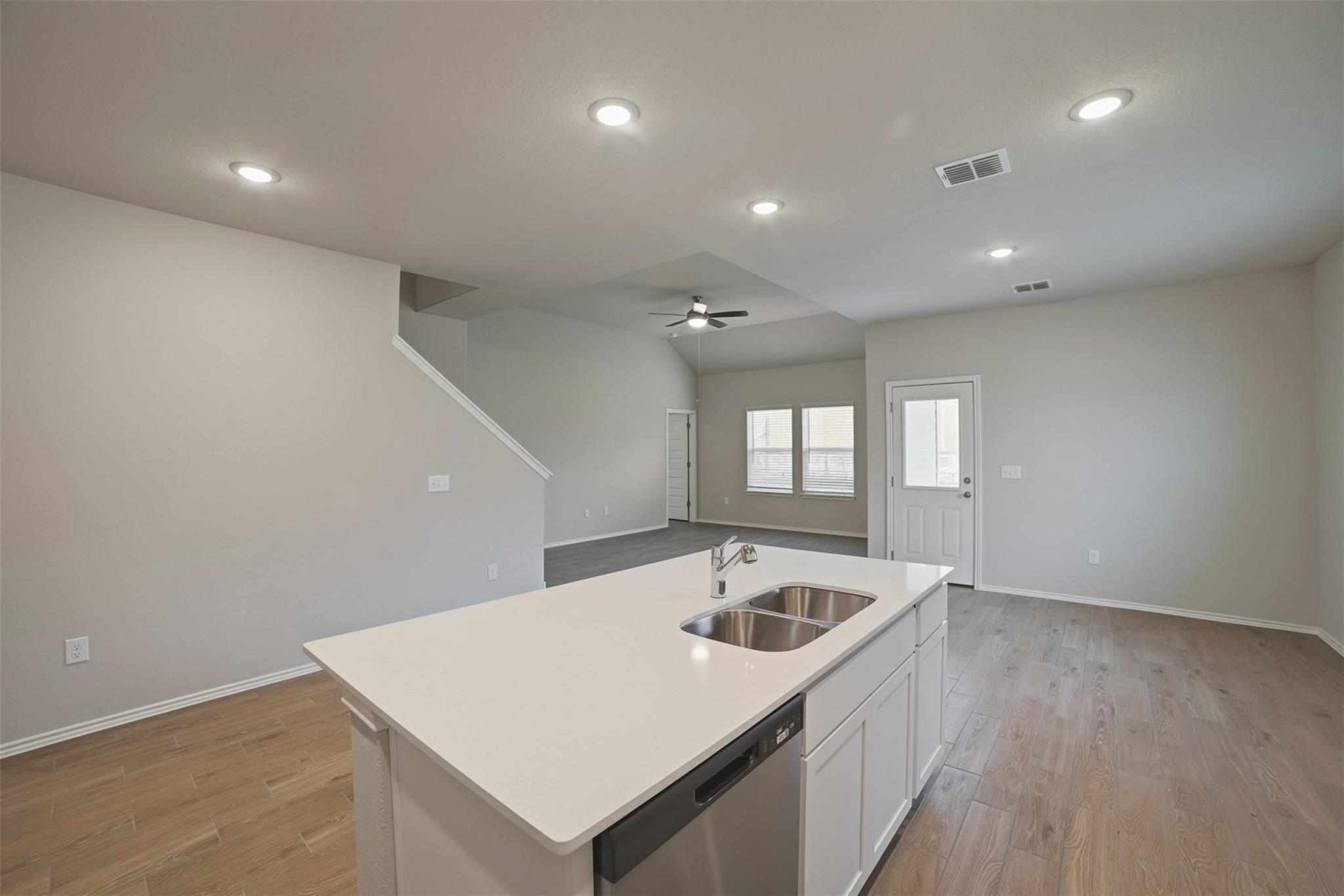 4501 Bridal Veil Dr, Austin, TX 78747