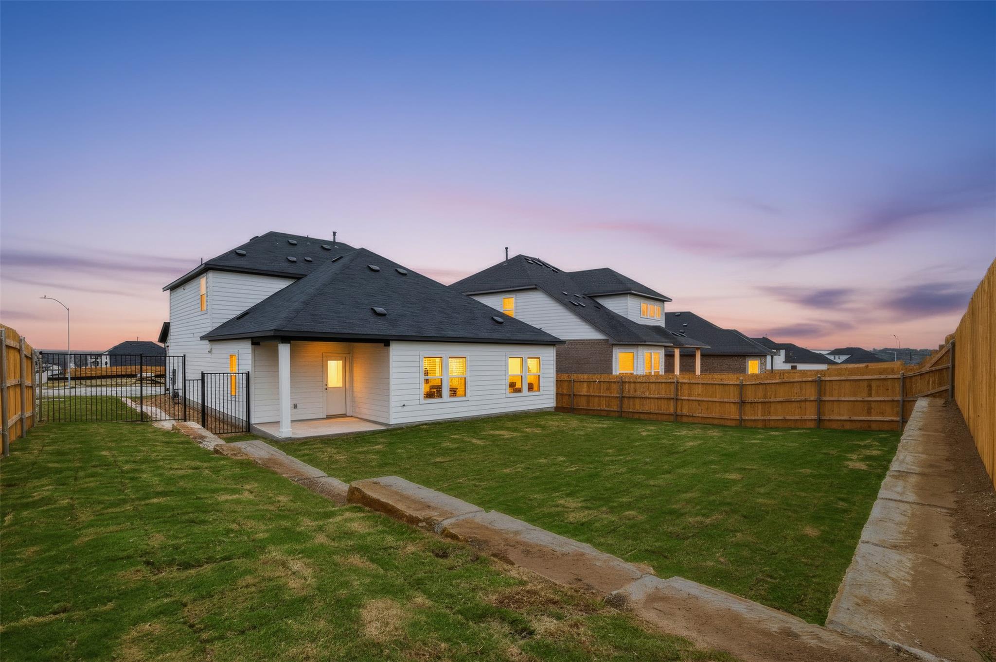 4501 Bridal Veil Dr, Austin, TX 78747