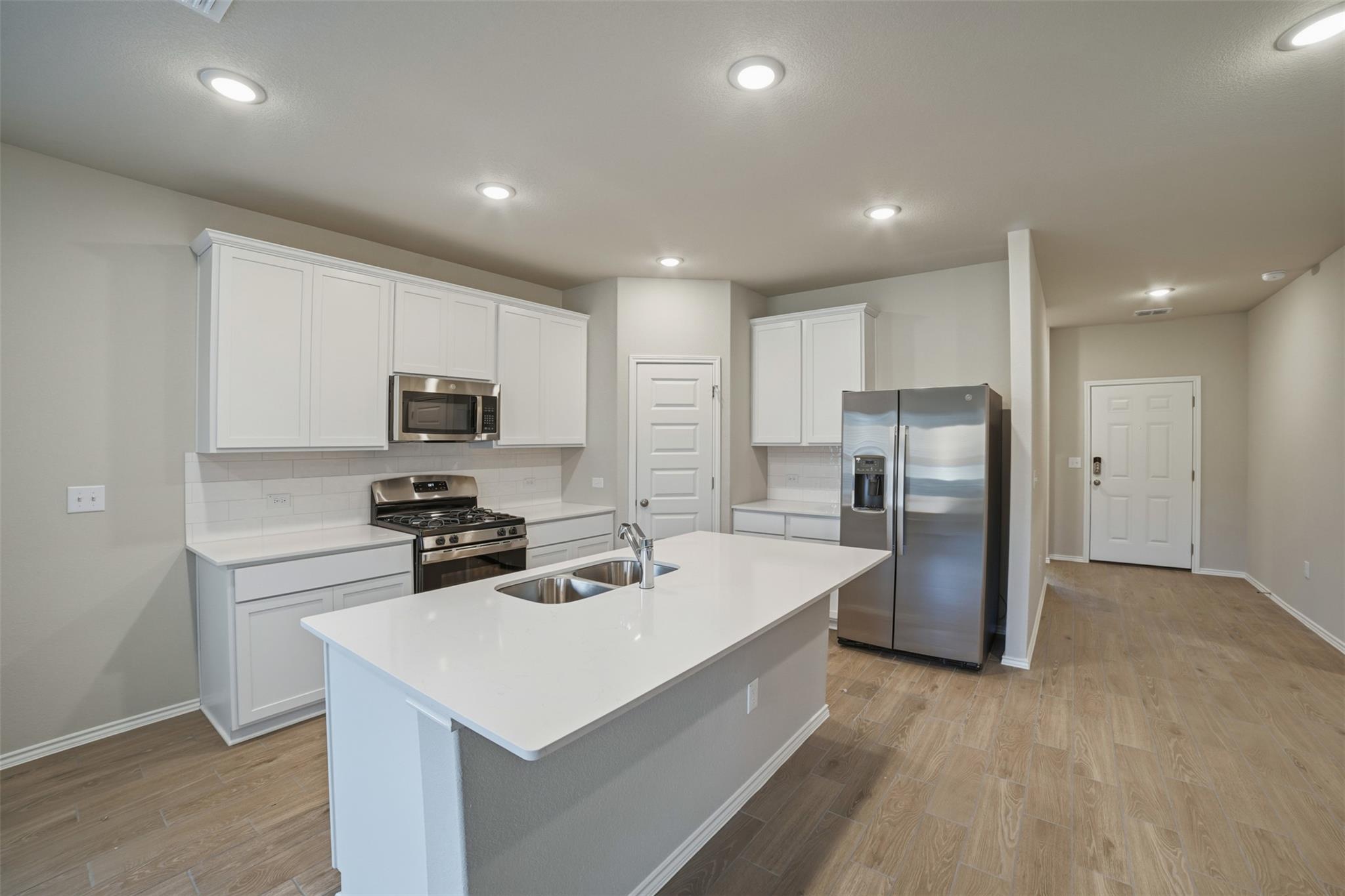 4501 Bridal Veil Dr, Austin, TX 78747