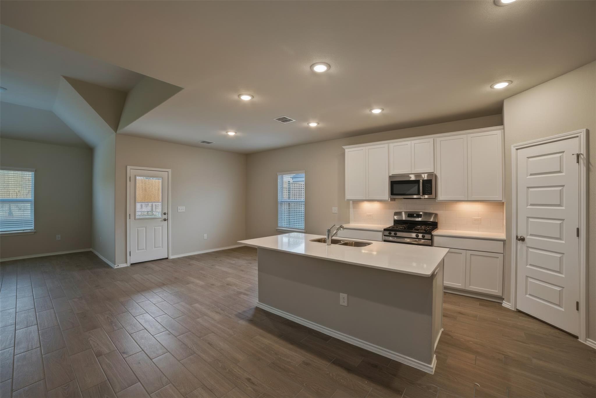 4501 Bridal Veil Dr, Austin, TX 78747