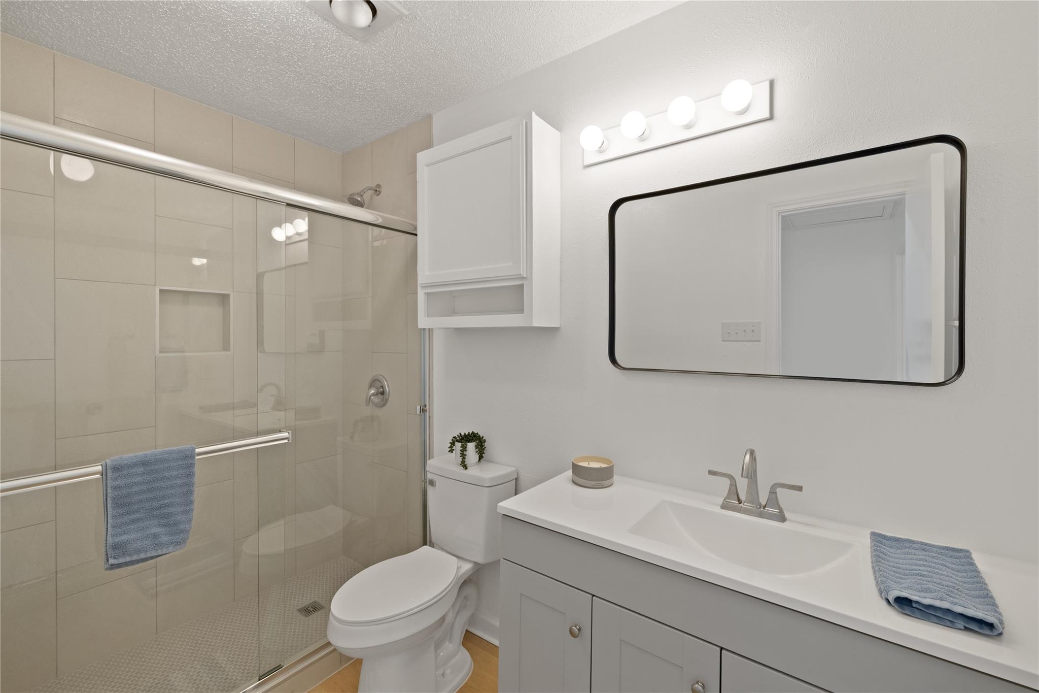 2629-B Alcott Ln # B, Austin, TX 78748