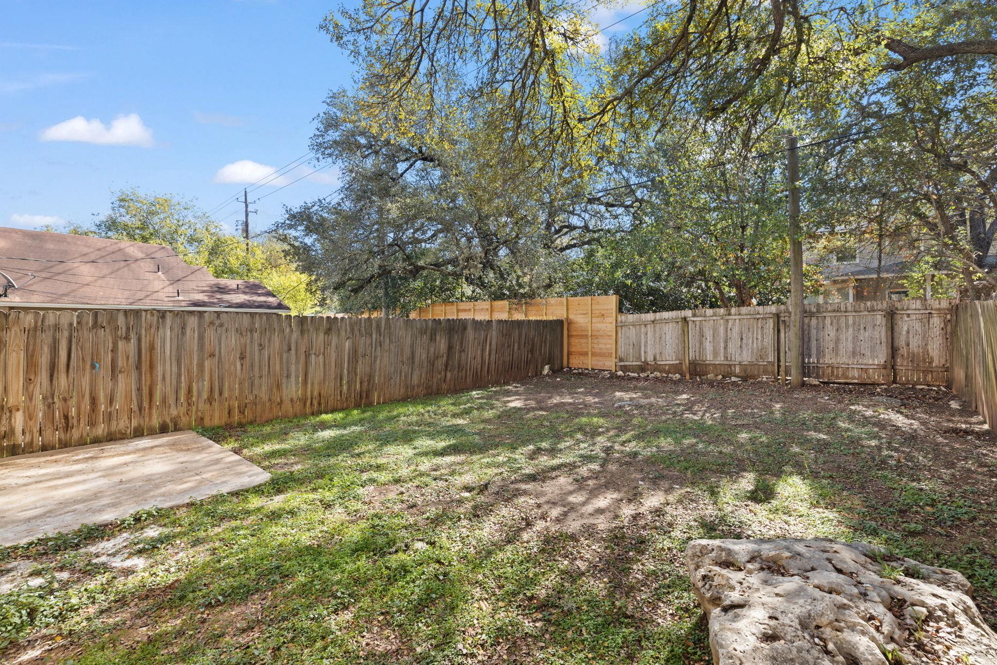2629-B Alcott Ln # B, Austin, TX 78748