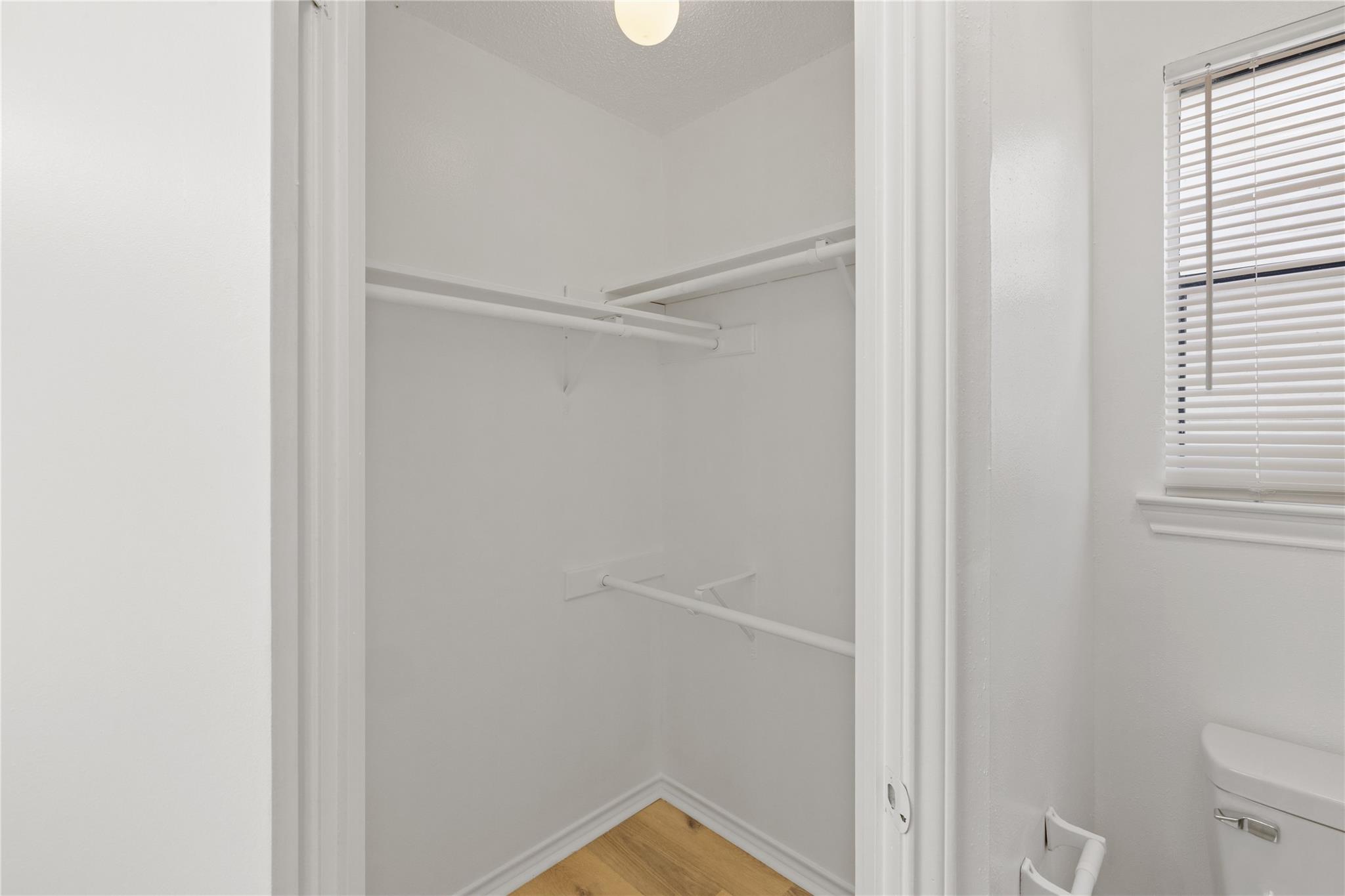 2629-B Alcott Ln # B, Austin, TX 78748