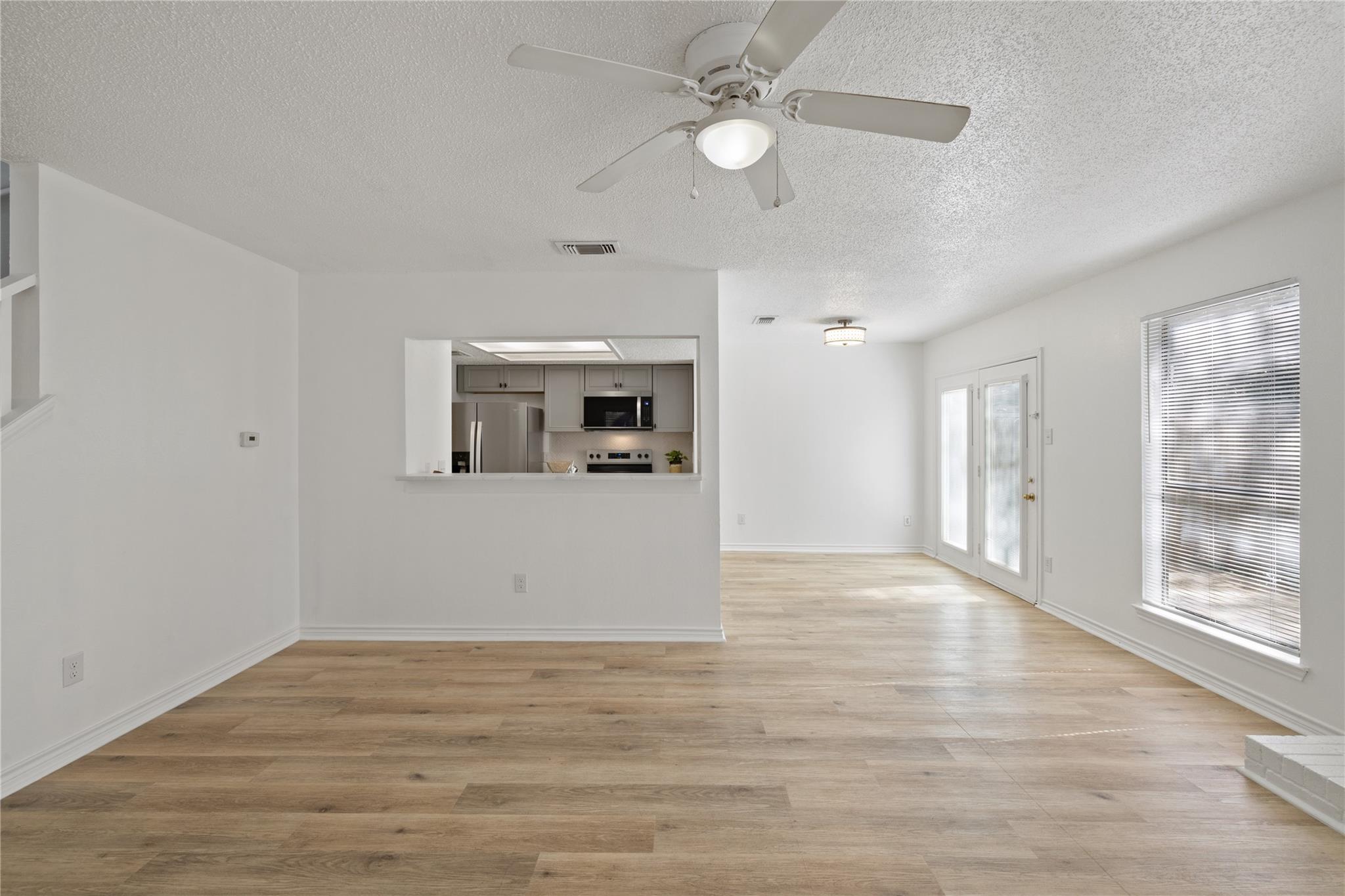 2629-B Alcott Ln # B, Austin, TX 78748