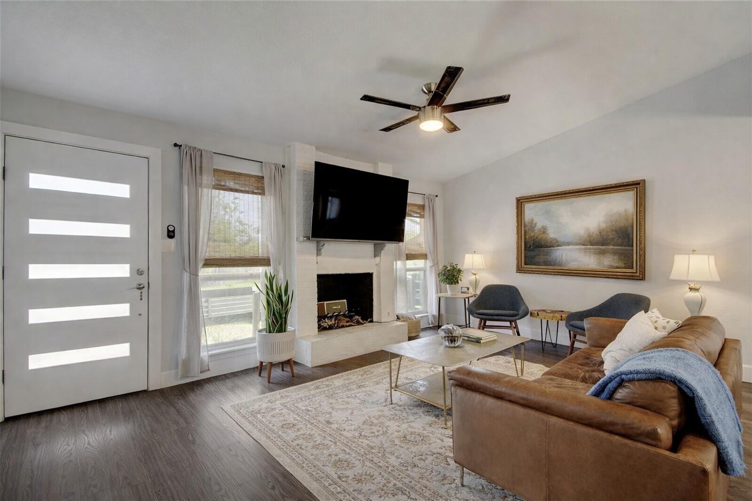 1400 Southport Dr # B, Austin, TX 78704