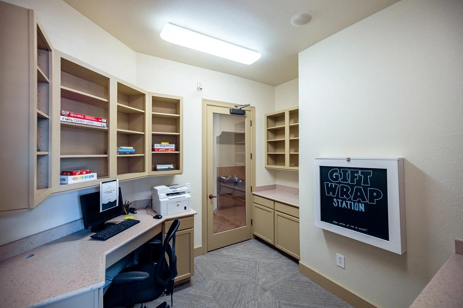 12800 Center Lake Dr # 04214, Austin, TX 78753