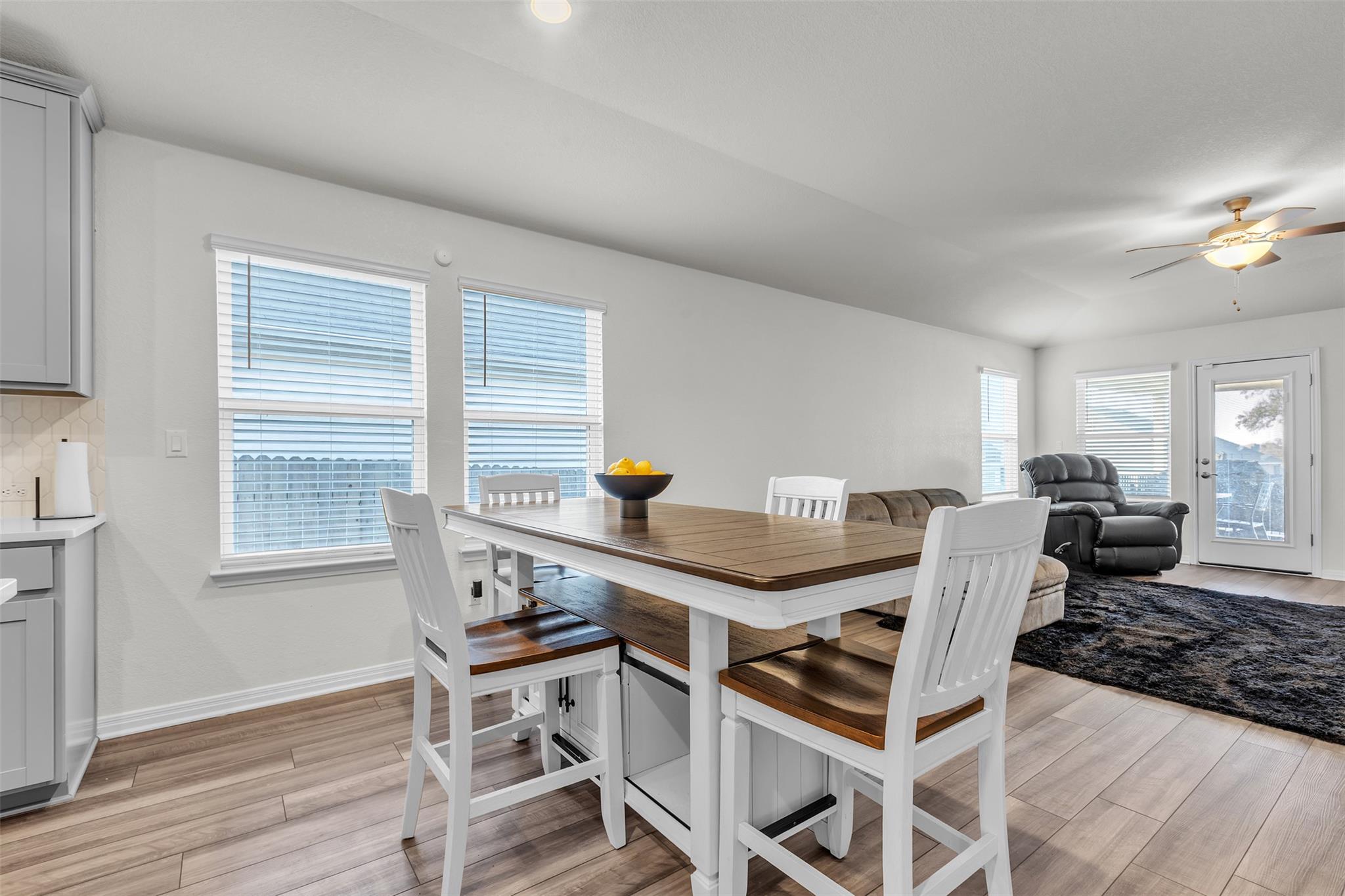 1100 View Dr, Georgetown, TX 78628