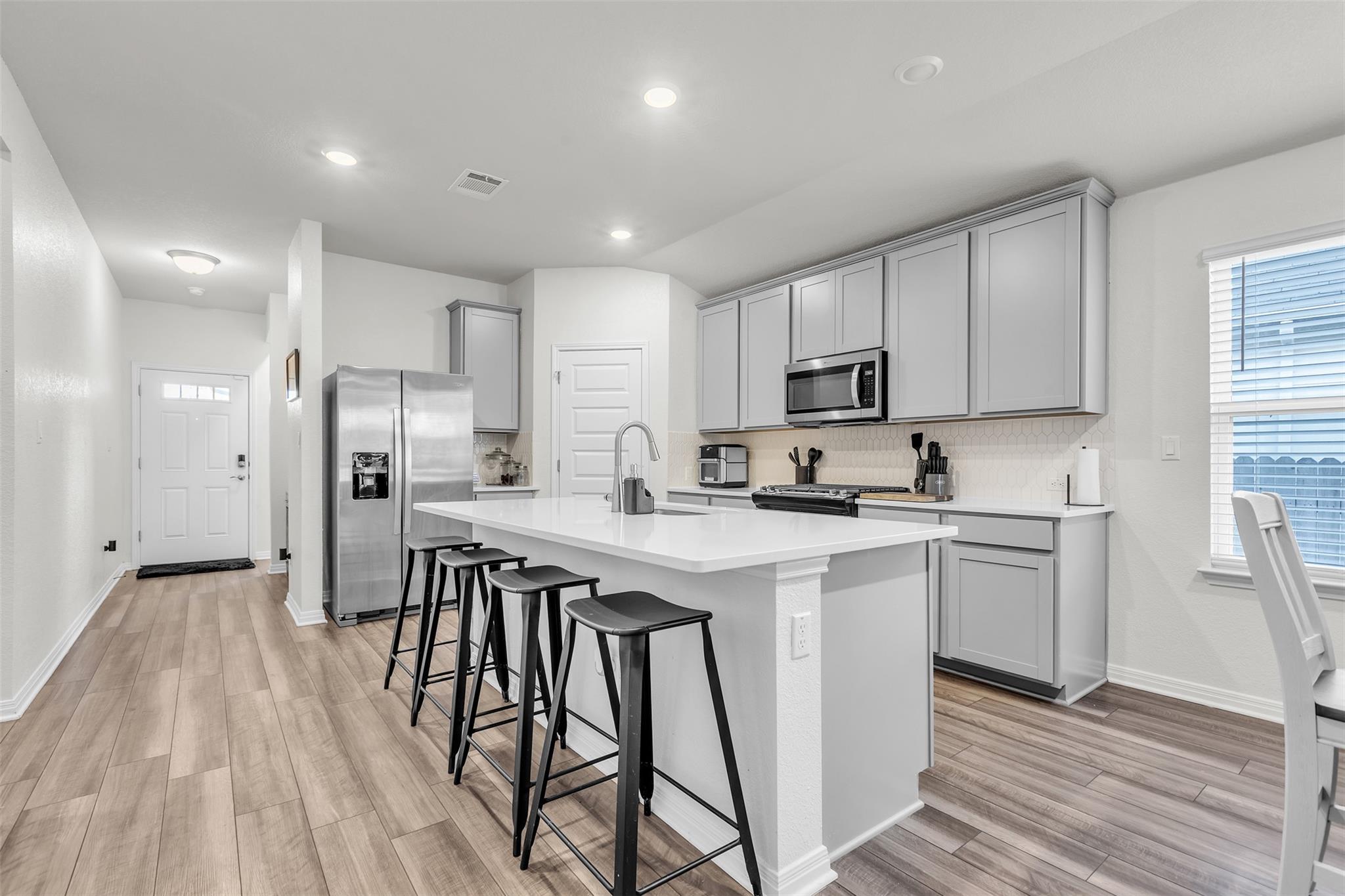 1100 View Dr, Georgetown, TX 78628