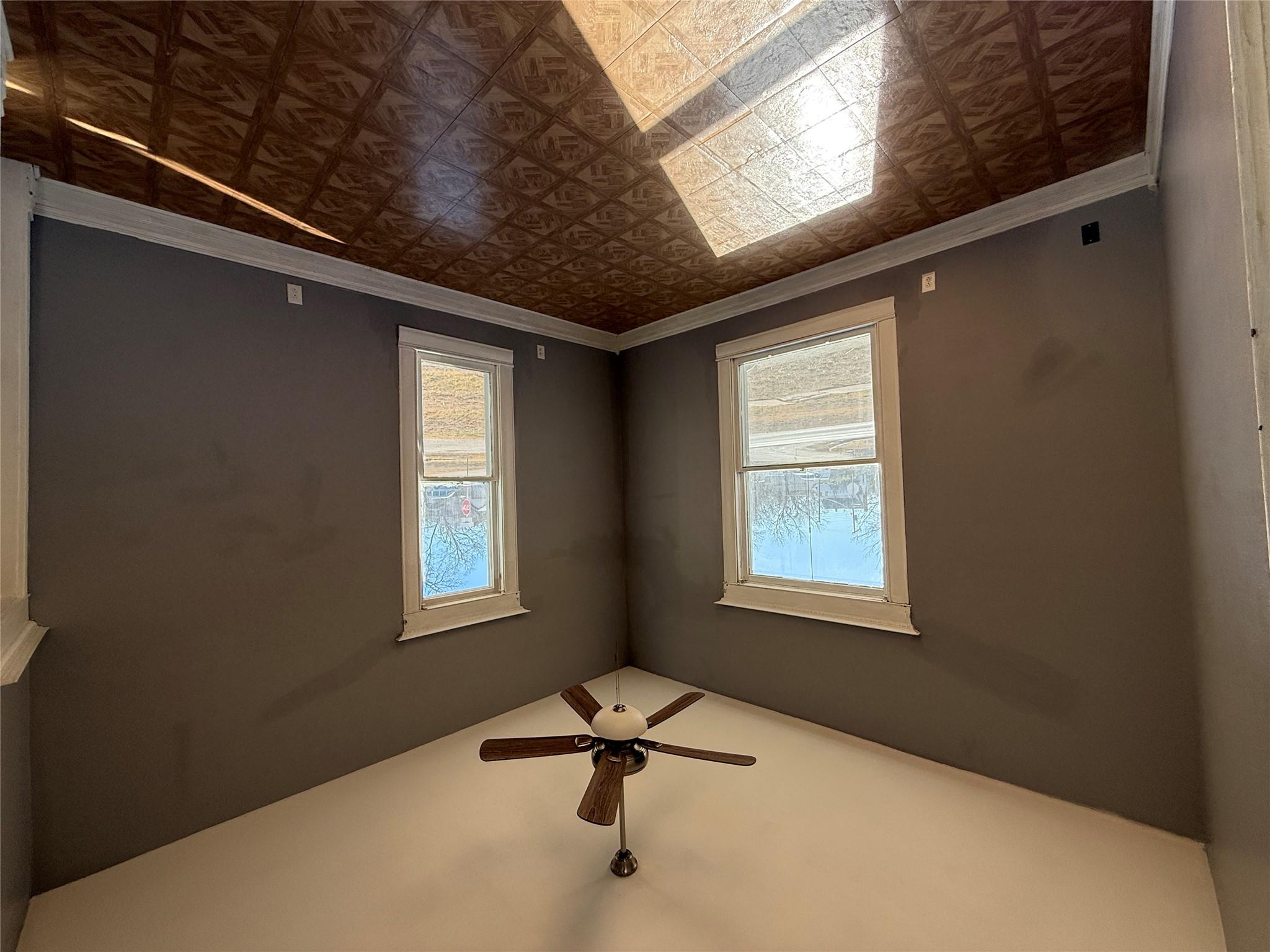 246 W Clark St, Bartlett, TX 76511