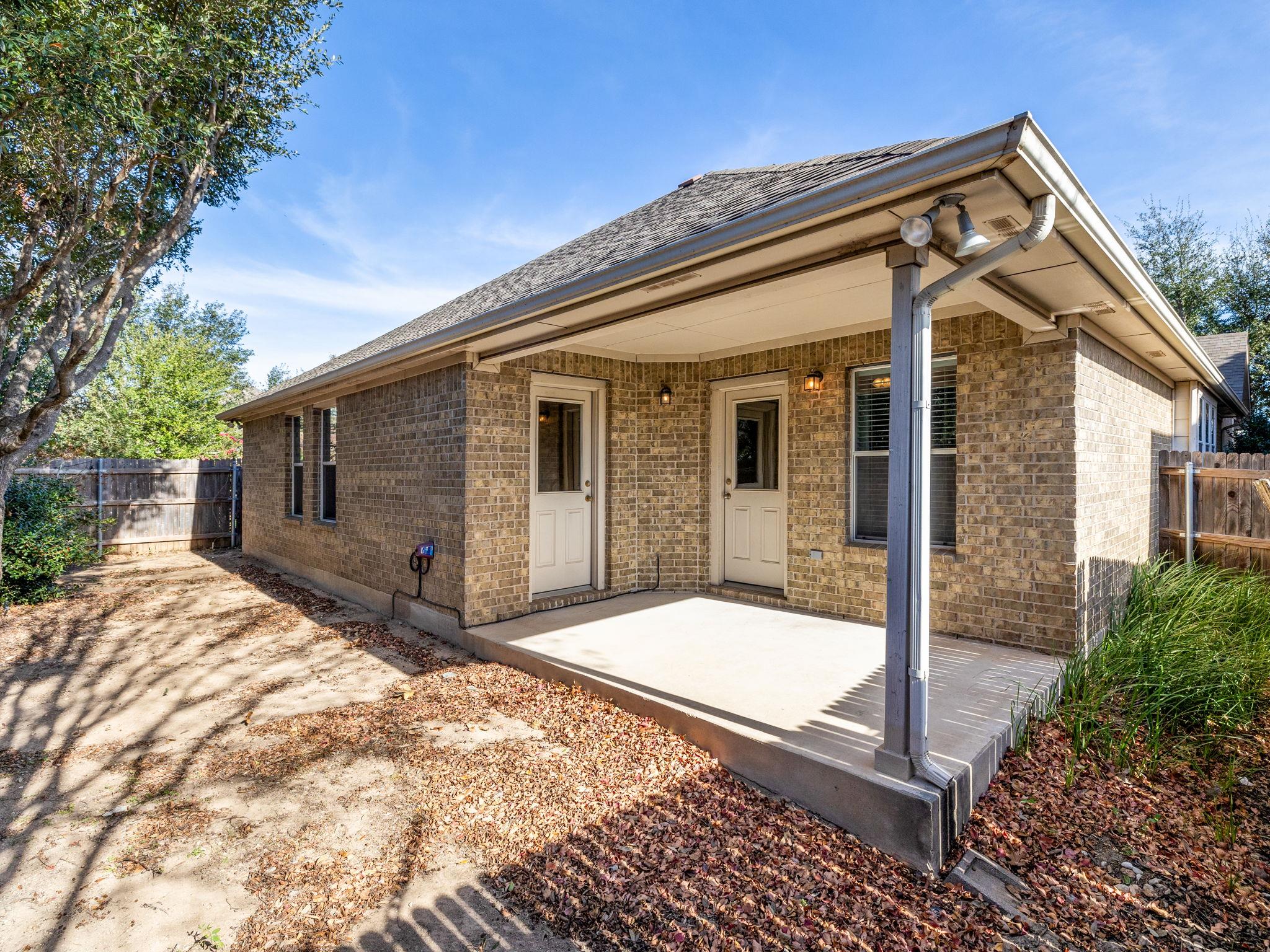 2005 Granite Springs Rd, Leander, TX 78641
