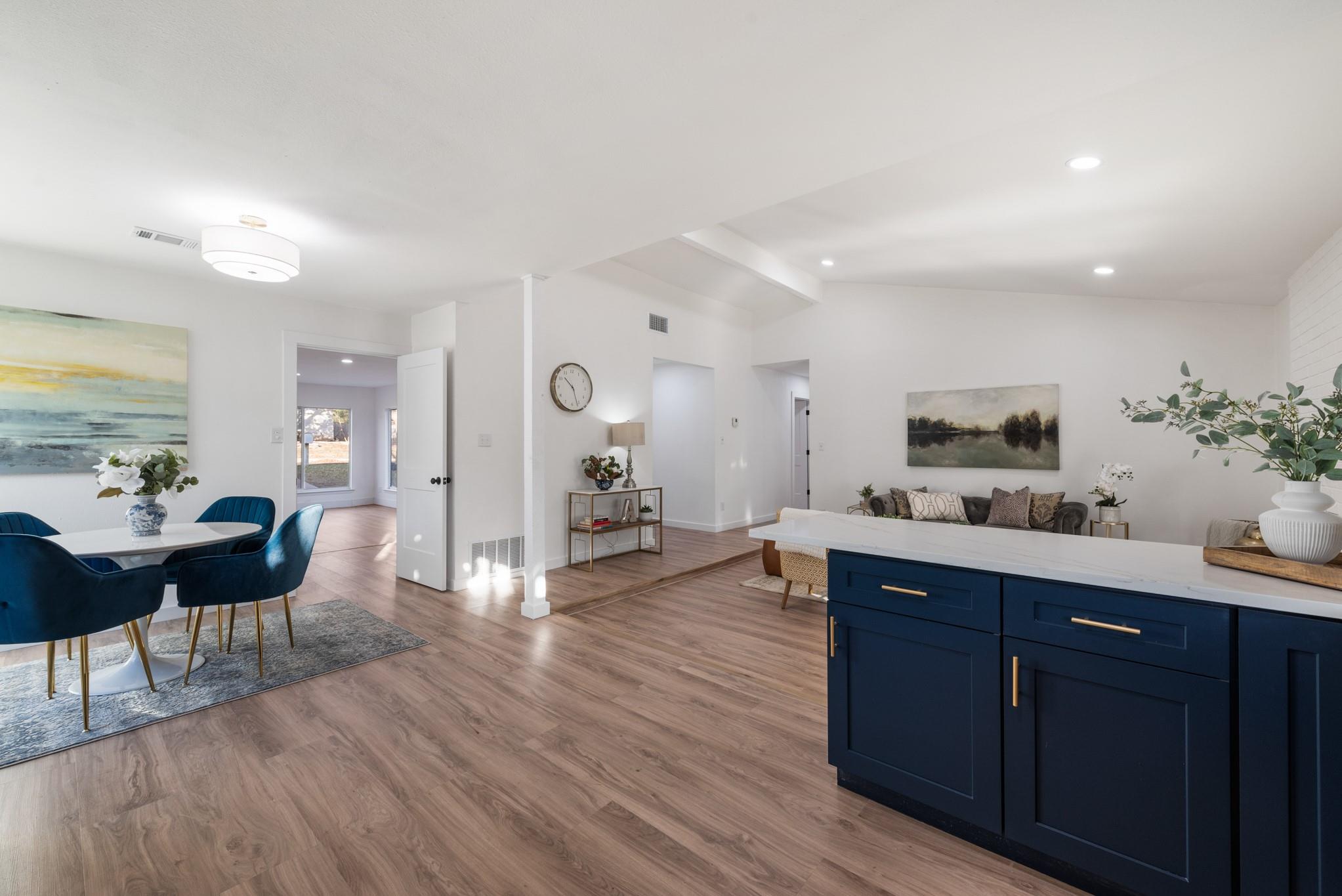 2311 Sheri Oak Ln, Austin, TX 78748