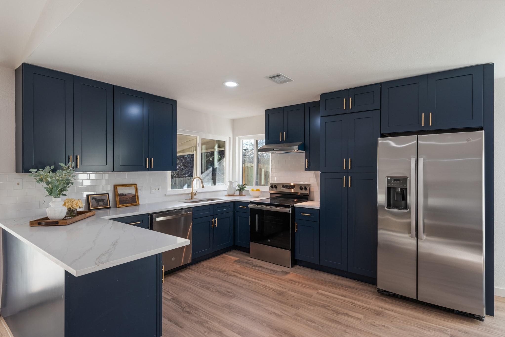 2311 Sheri Oak Ln, Austin, TX 78748