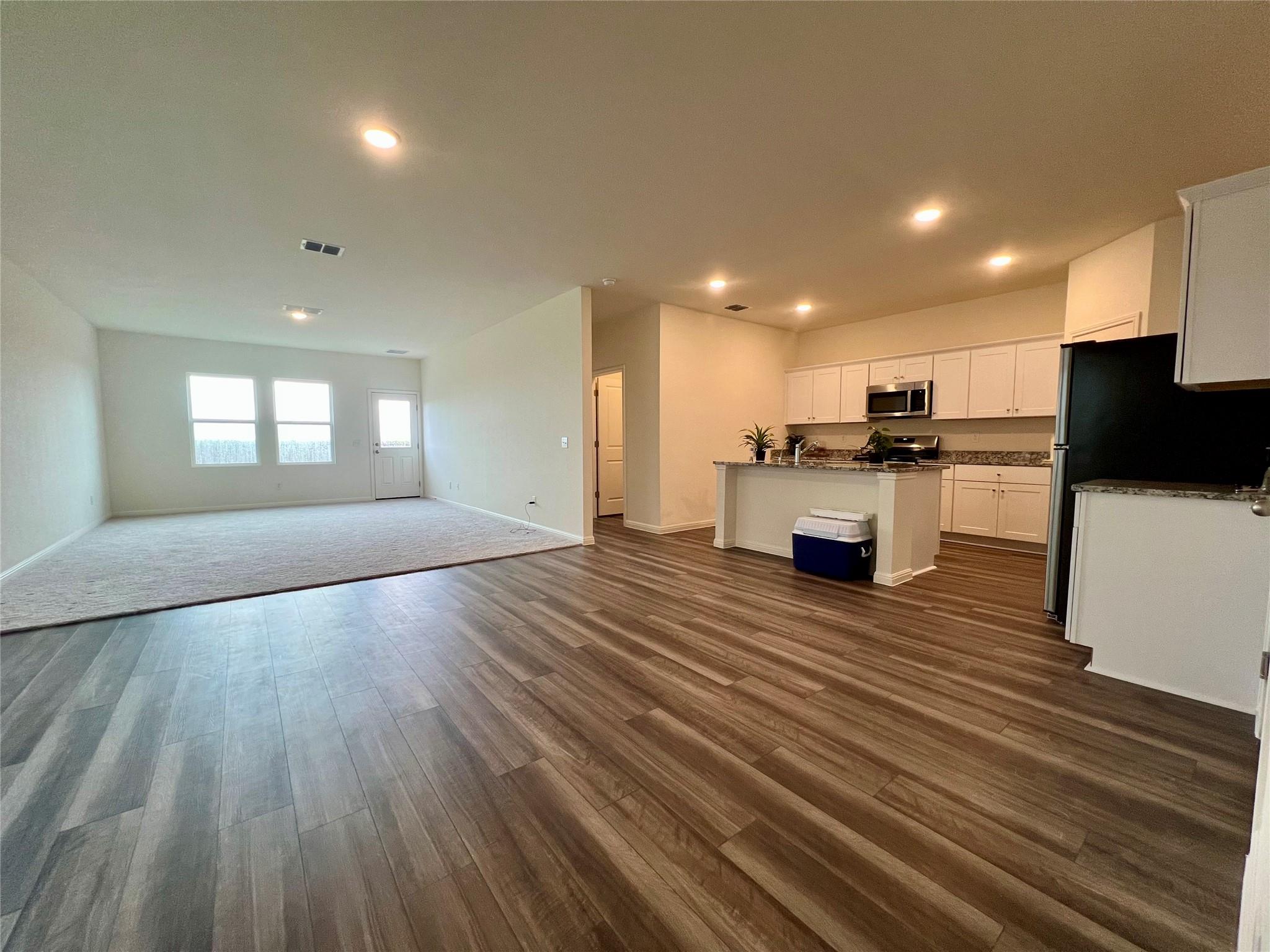 509 Lagoon Dr, Maxwell, TX 78656