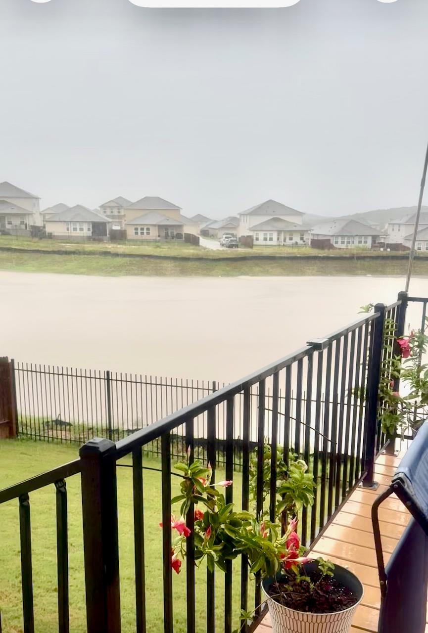 602 Sue Peaks Loop, Dripping Springs, TX 78620