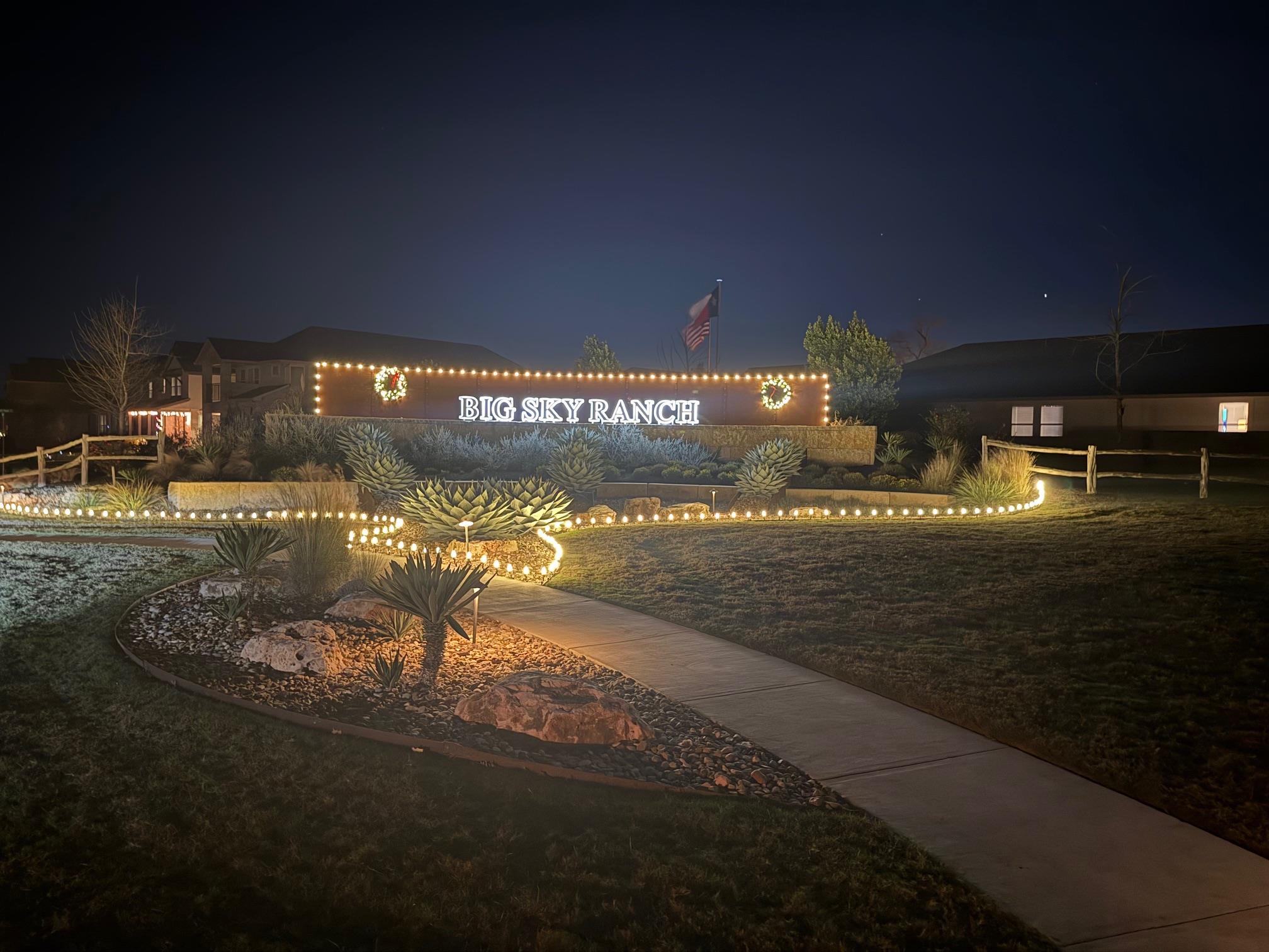 602 Sue Peaks Loop, Dripping Springs, TX 78620