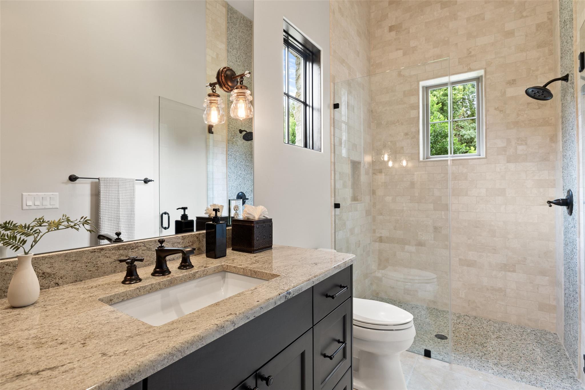 3667 Stoneridge Rd, Austin, TX 78746