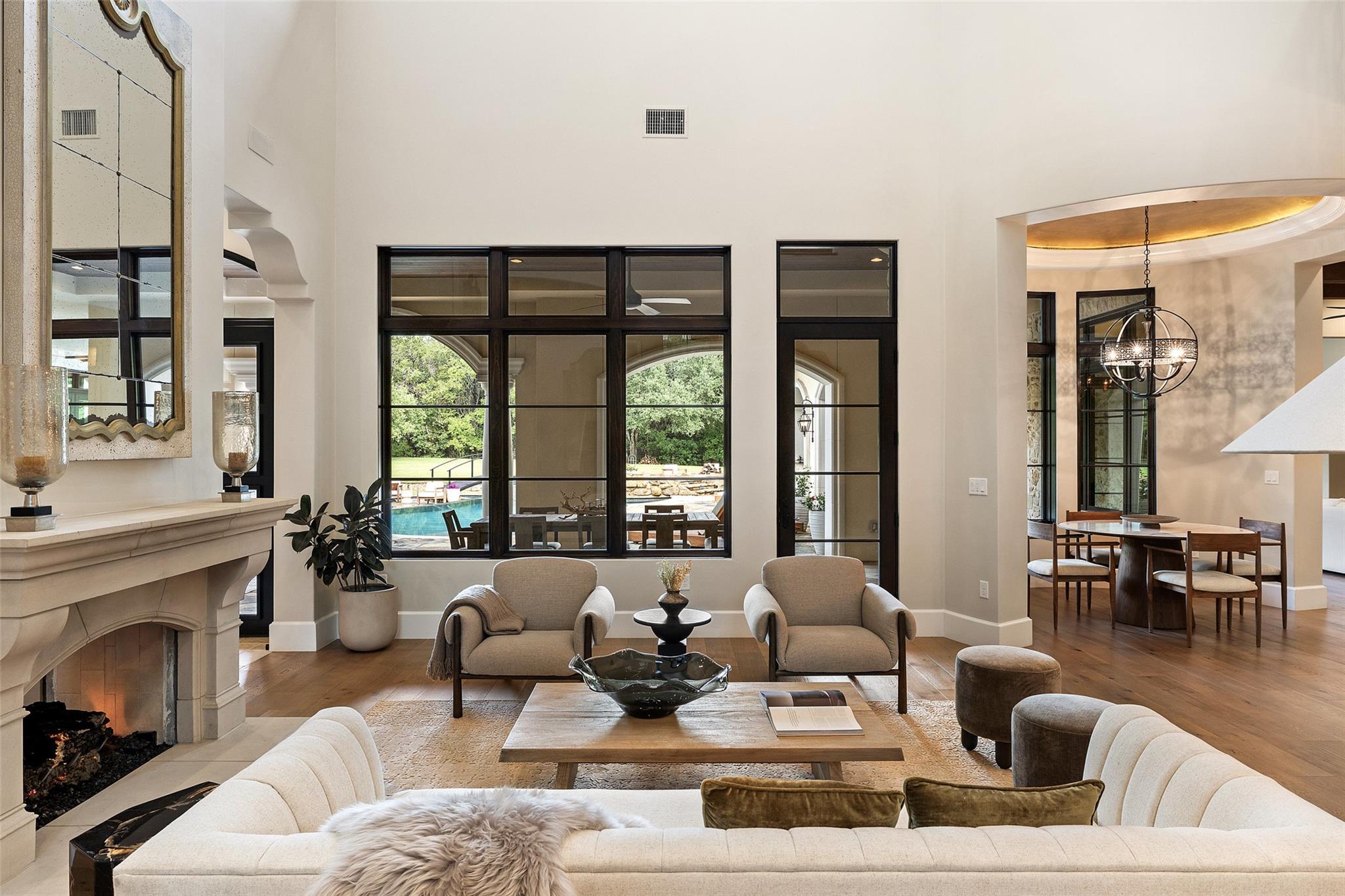 3667 Stoneridge Rd, Austin, TX 78746