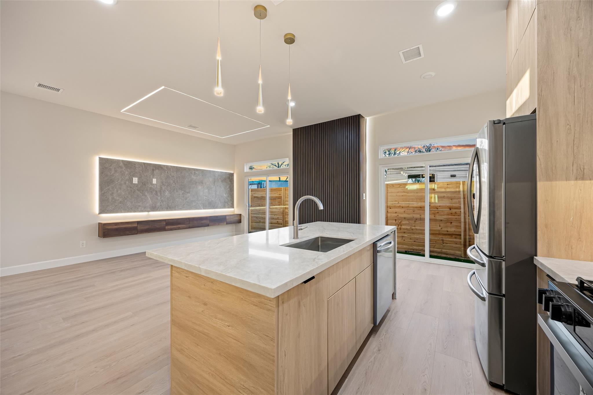 6413 Lamayah St, Houston, TX 77091