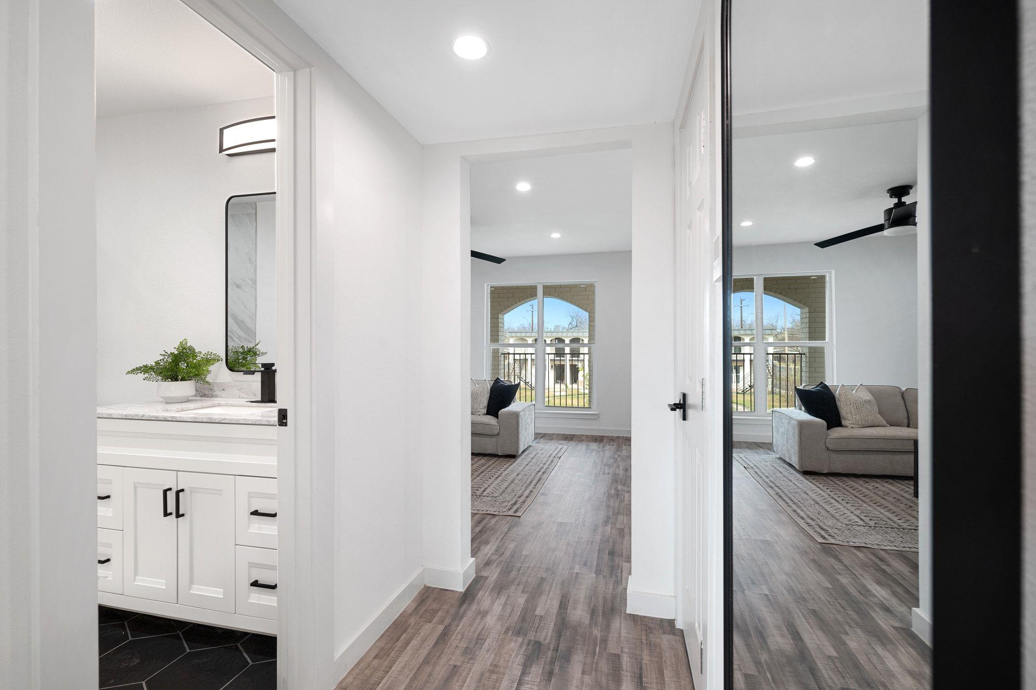 5911 Sheridan Ave Ln # C203, Austin, TX 78723